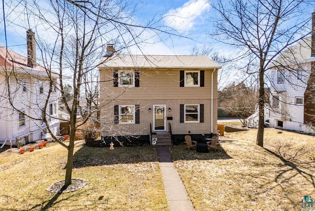 2928 E Superior St, Duluth, MN 55812 Listing Photo  1