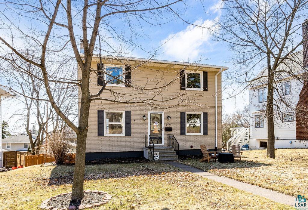 2928 E Superior St, Duluth, MN 55812 Listing Photo  2