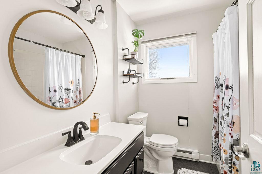 2928 E Superior St, Duluth, MN 55812 Listing Photo  28