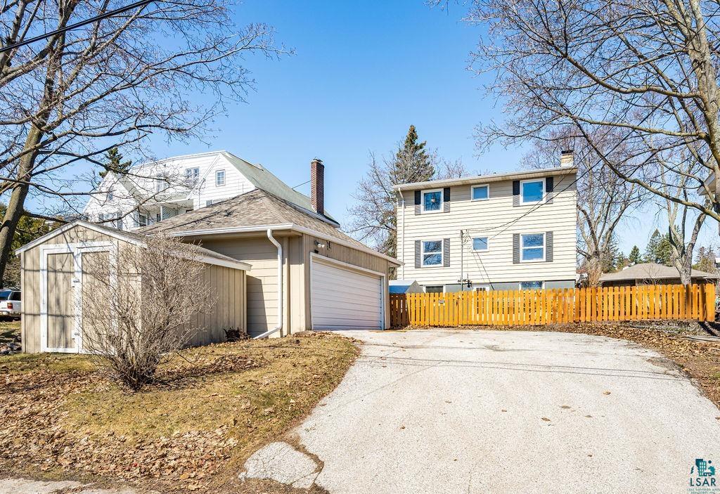 2928 E Superior St, Duluth, MN 55812 Listing Photo  41