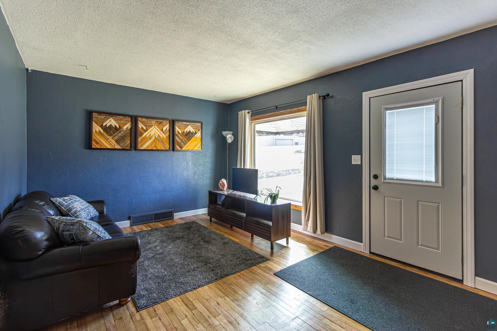 3 Merritt Dr, Virginia, MN 55792 Listing Photo  6