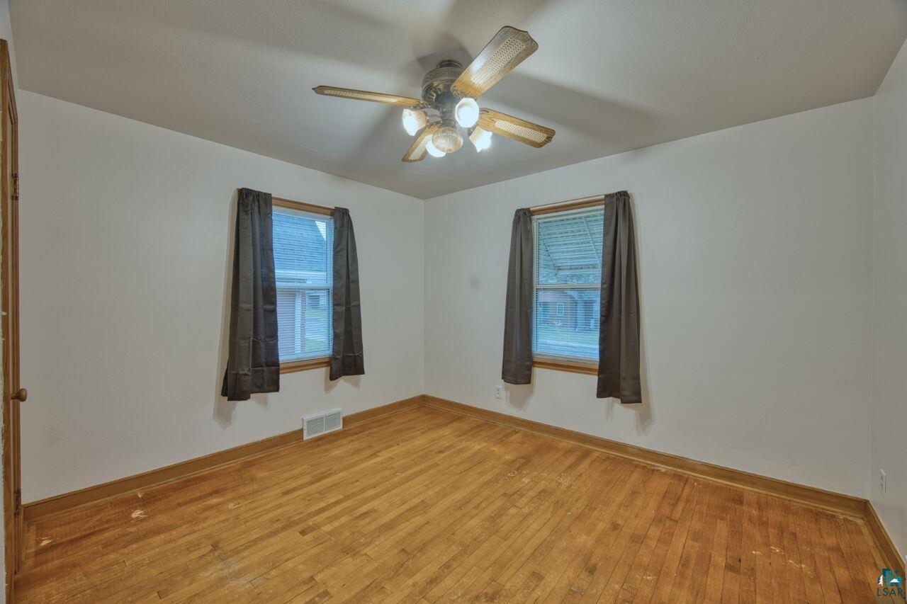 1008 Douglas Ave, Eveleth, MN 55734-0000 Listing Photo  16