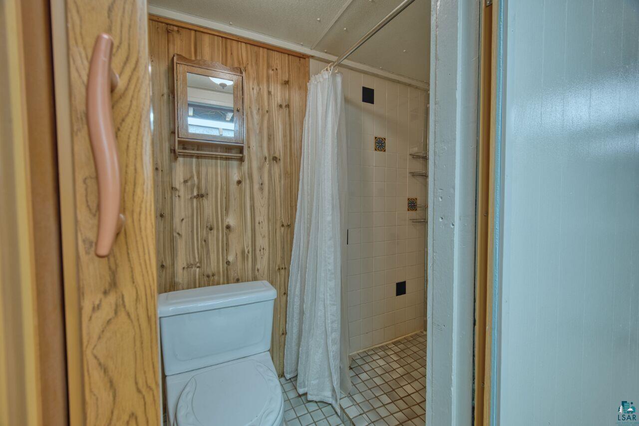 1008 Douglas Ave, Eveleth, MN 55734-0000 Listing Photo  20