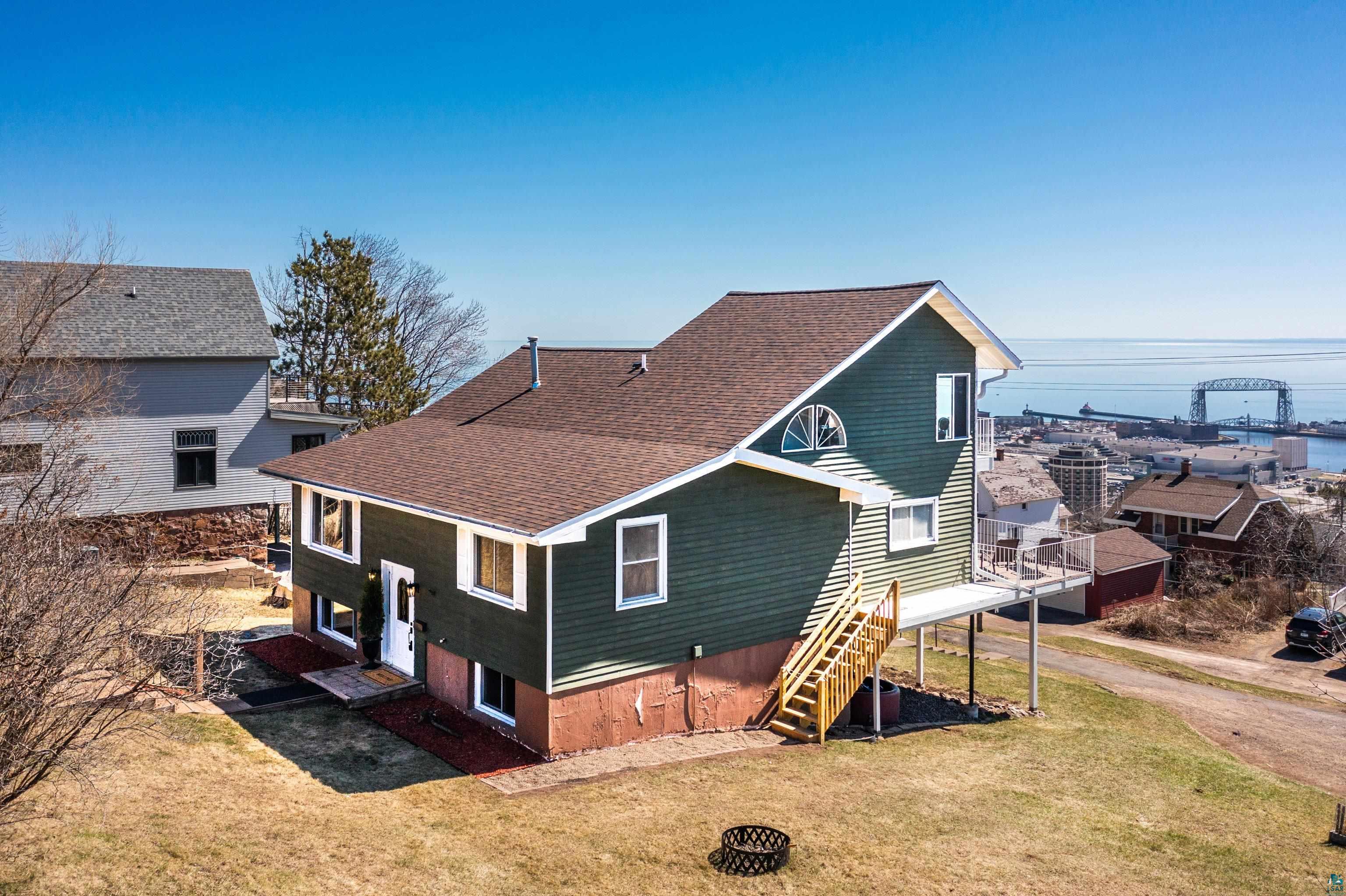 726 W 5th St, Duluth, MN 55806 Listing Photo  1