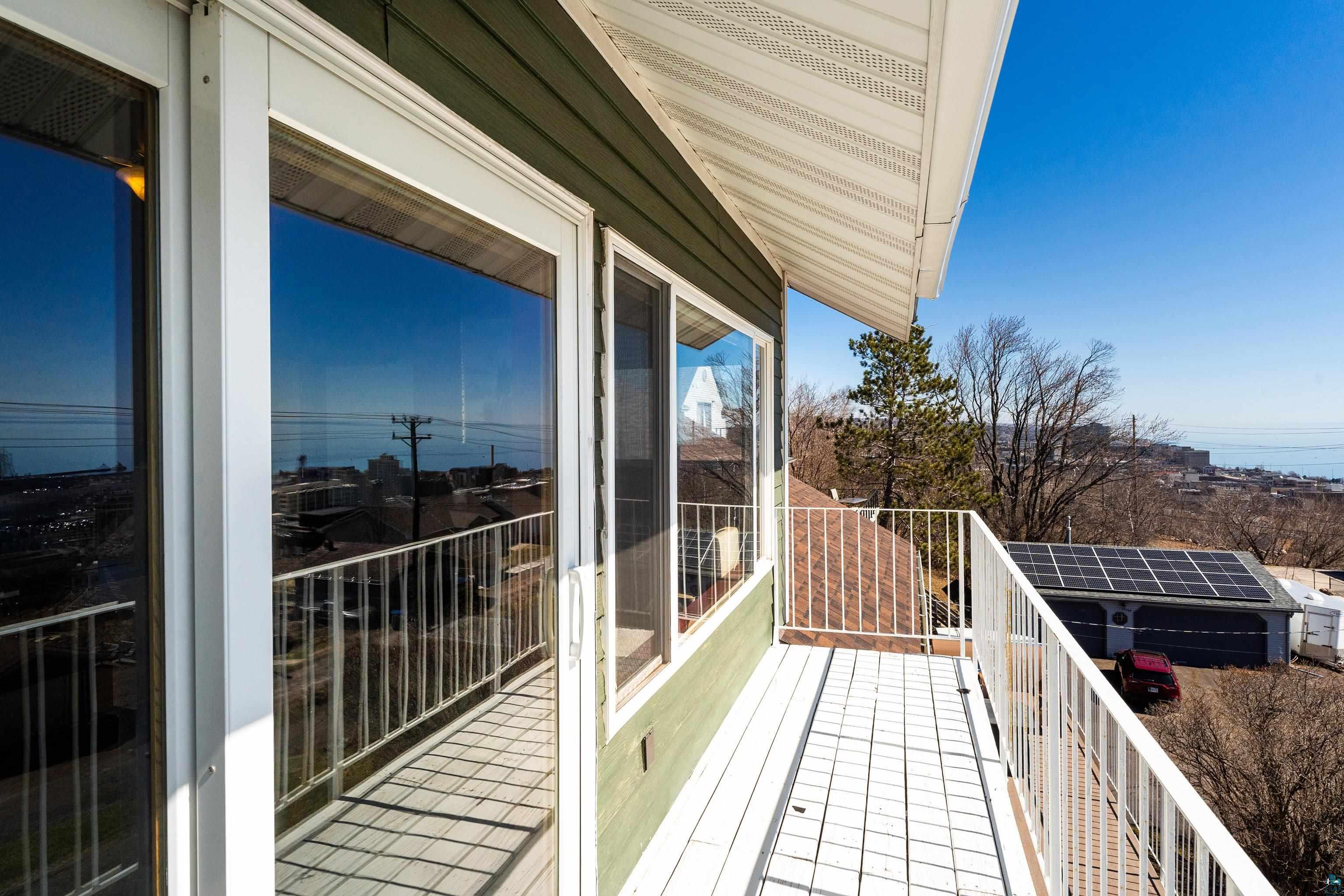 726 W 5th St, Duluth, MN 55806 Listing Photo  37