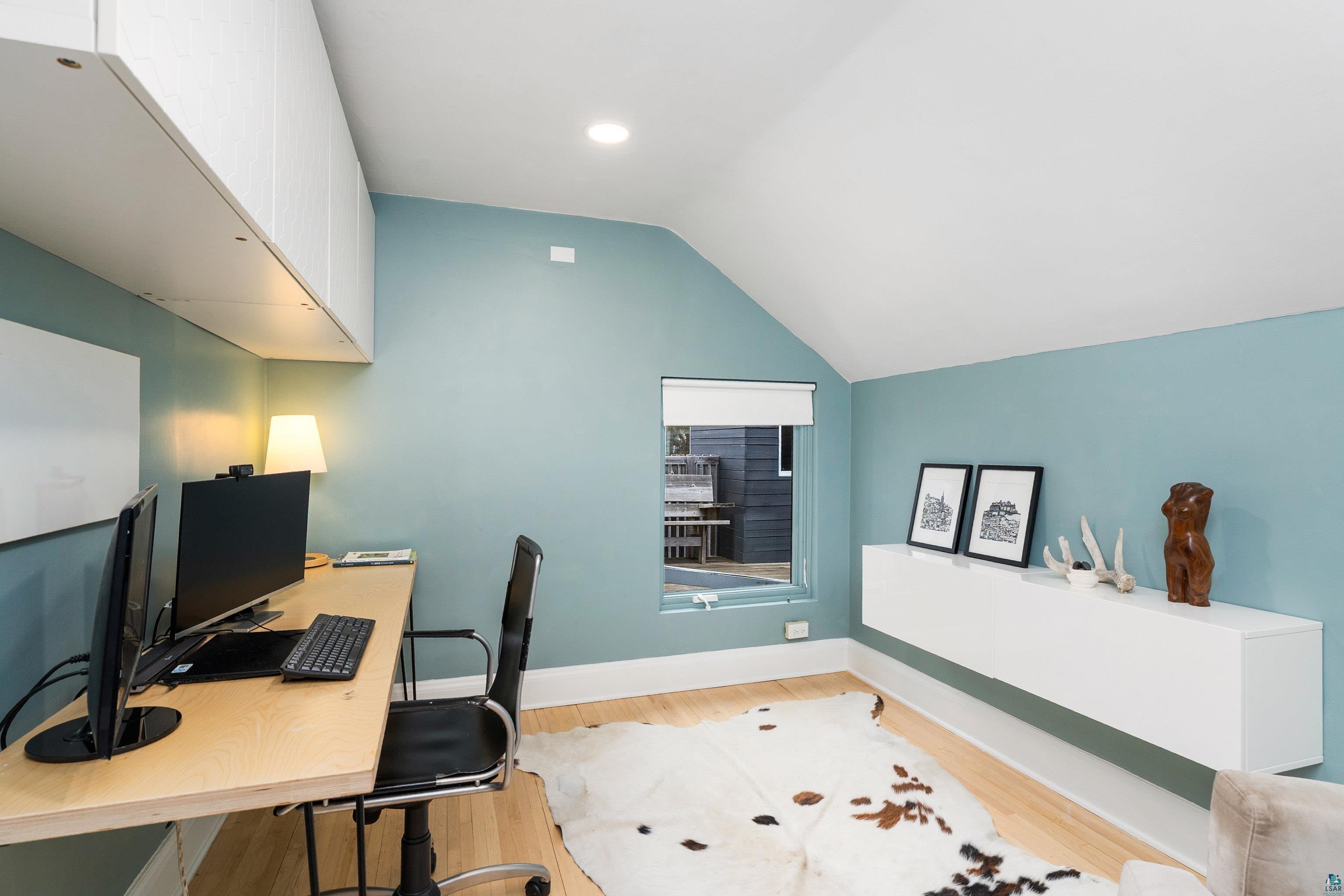 5027 Oakley St, Duluth, MN 55804 Listing Photo  34