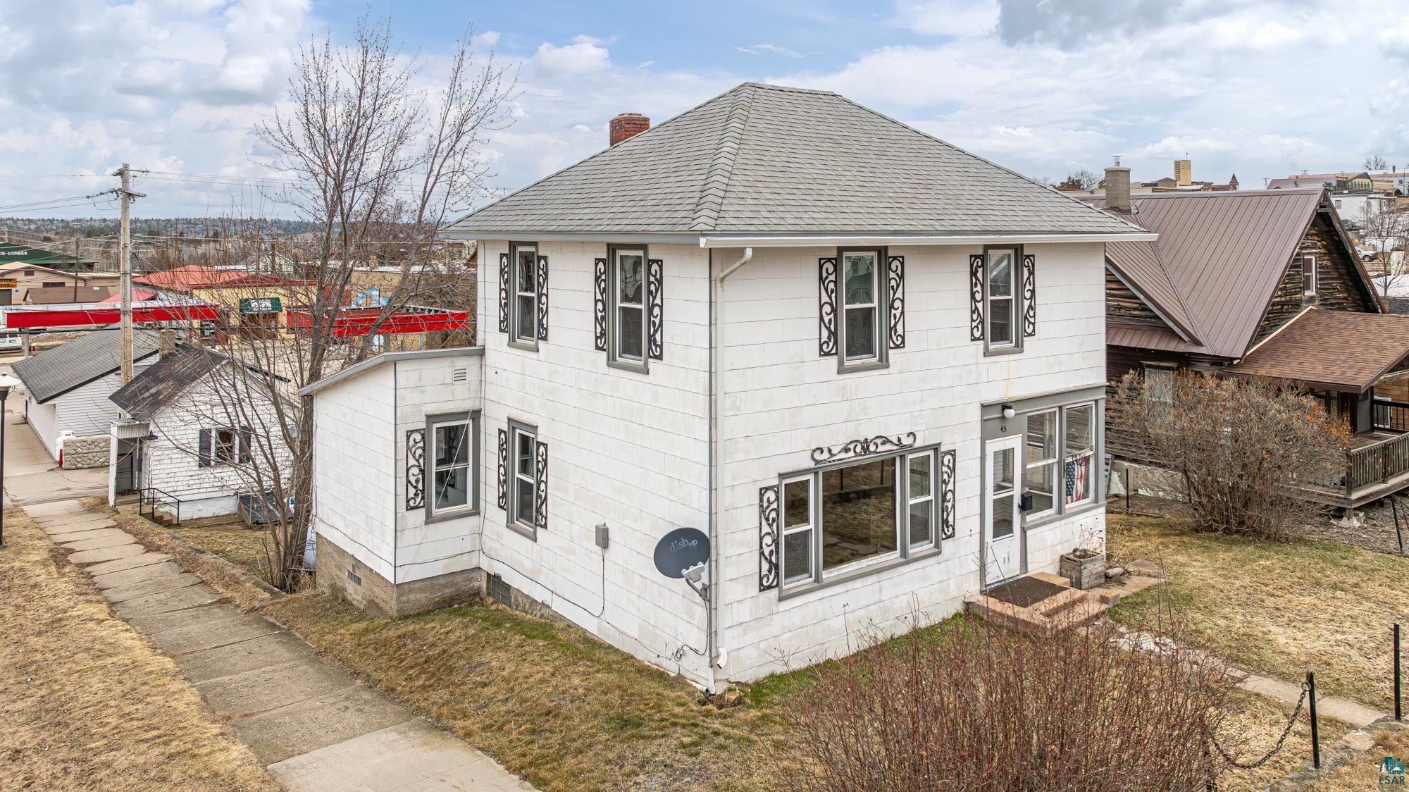 45 W Chapman St, Ely, MN 55731 Listing Photo  1