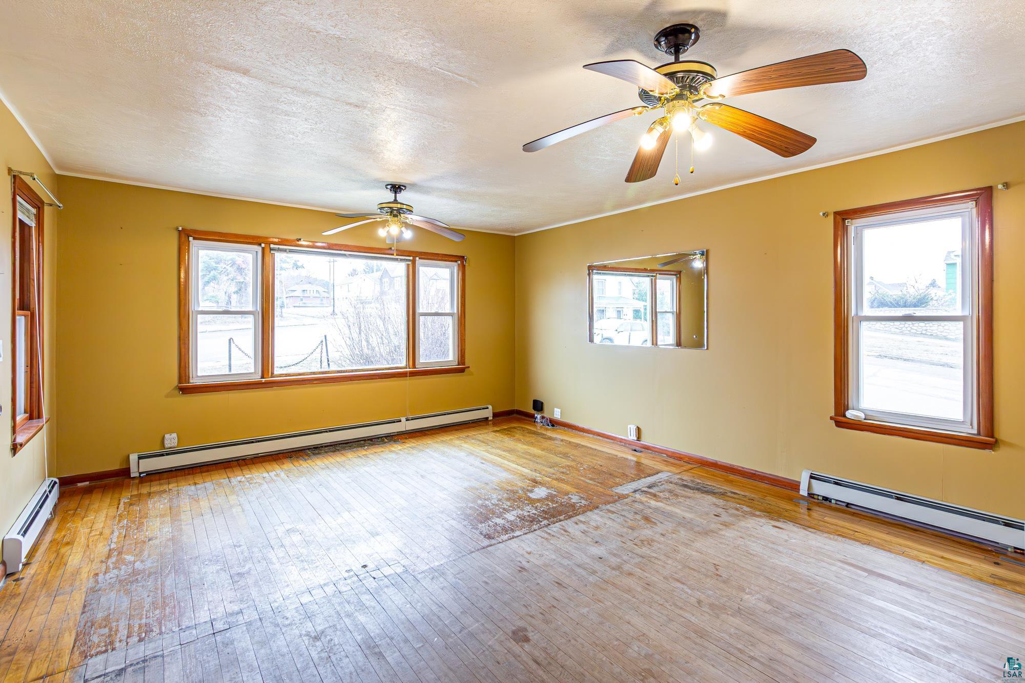 45 W Chapman St, Ely, MN 55731 Listing Photo  4