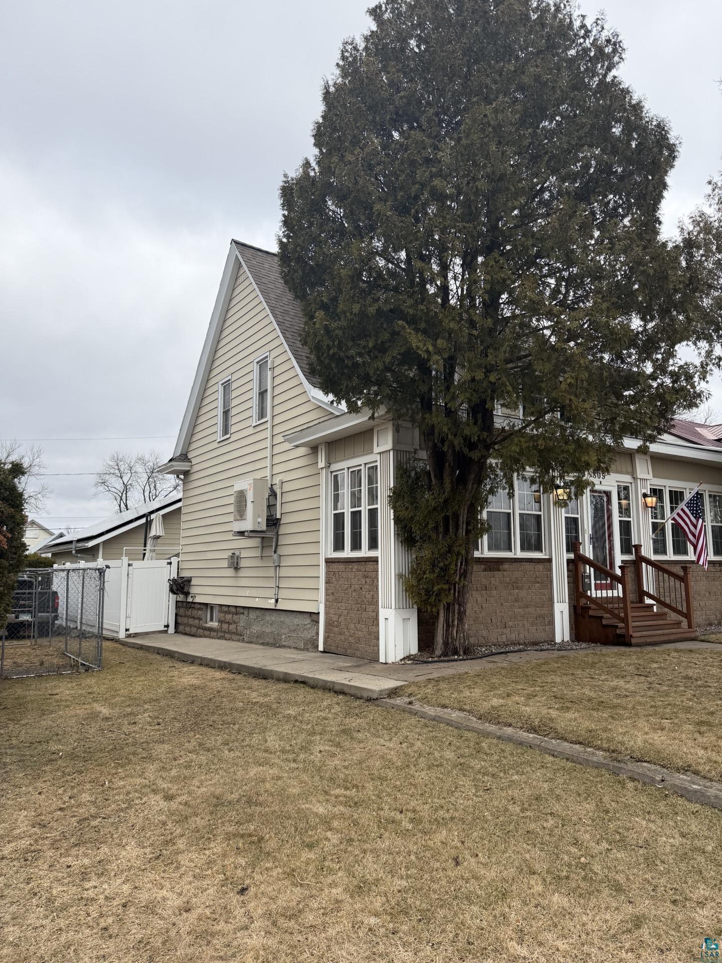805 Harrison St, Eveleth, MN 55734 Listing Photo  3