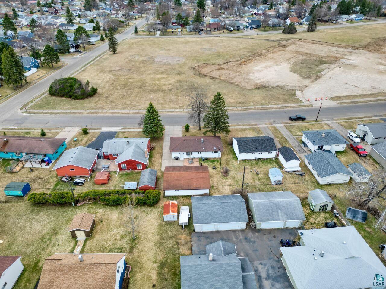 308 Hampshire Dr, Hoyt Lakes, MN 55750-0000 Listing Photo  40