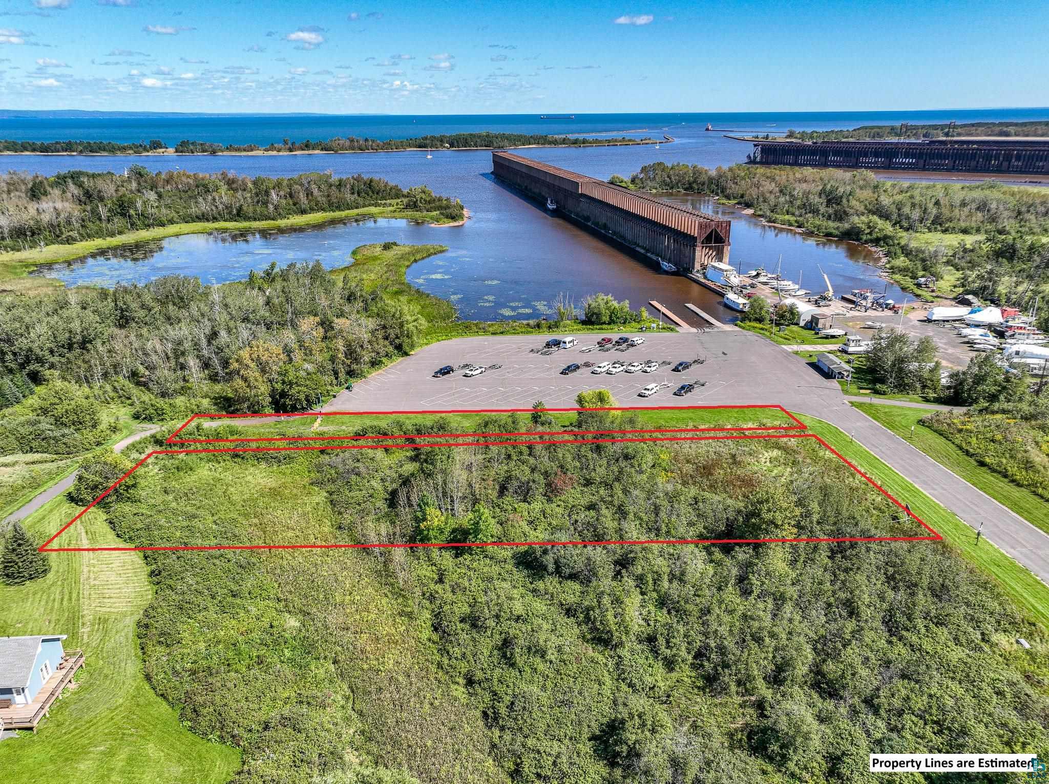 xx 30th Ave E, Superior, WI 54880 Listing Photo  2