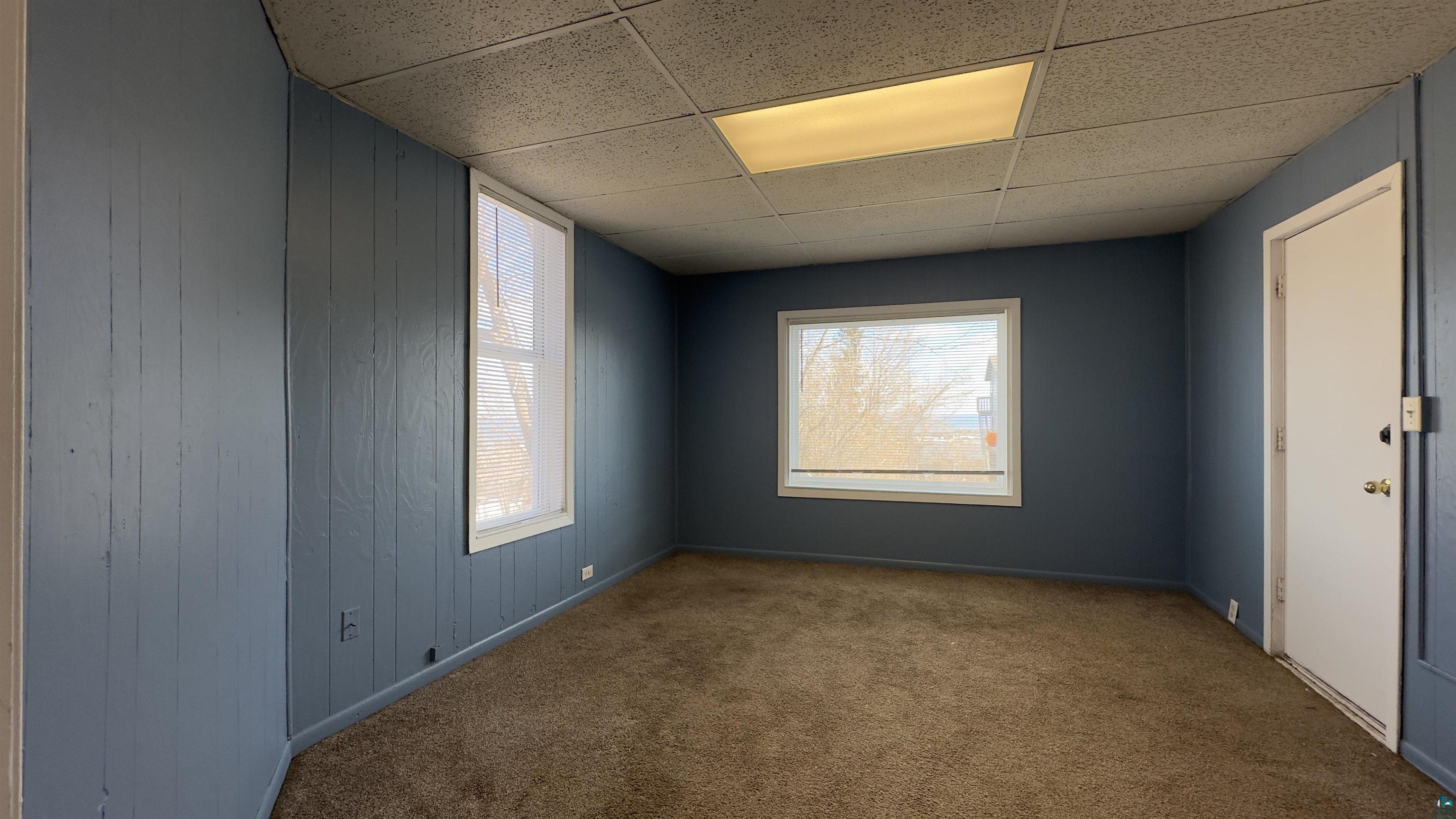 525 W 4th St, Duluth, MN 55806-4608 Listing Photo  9