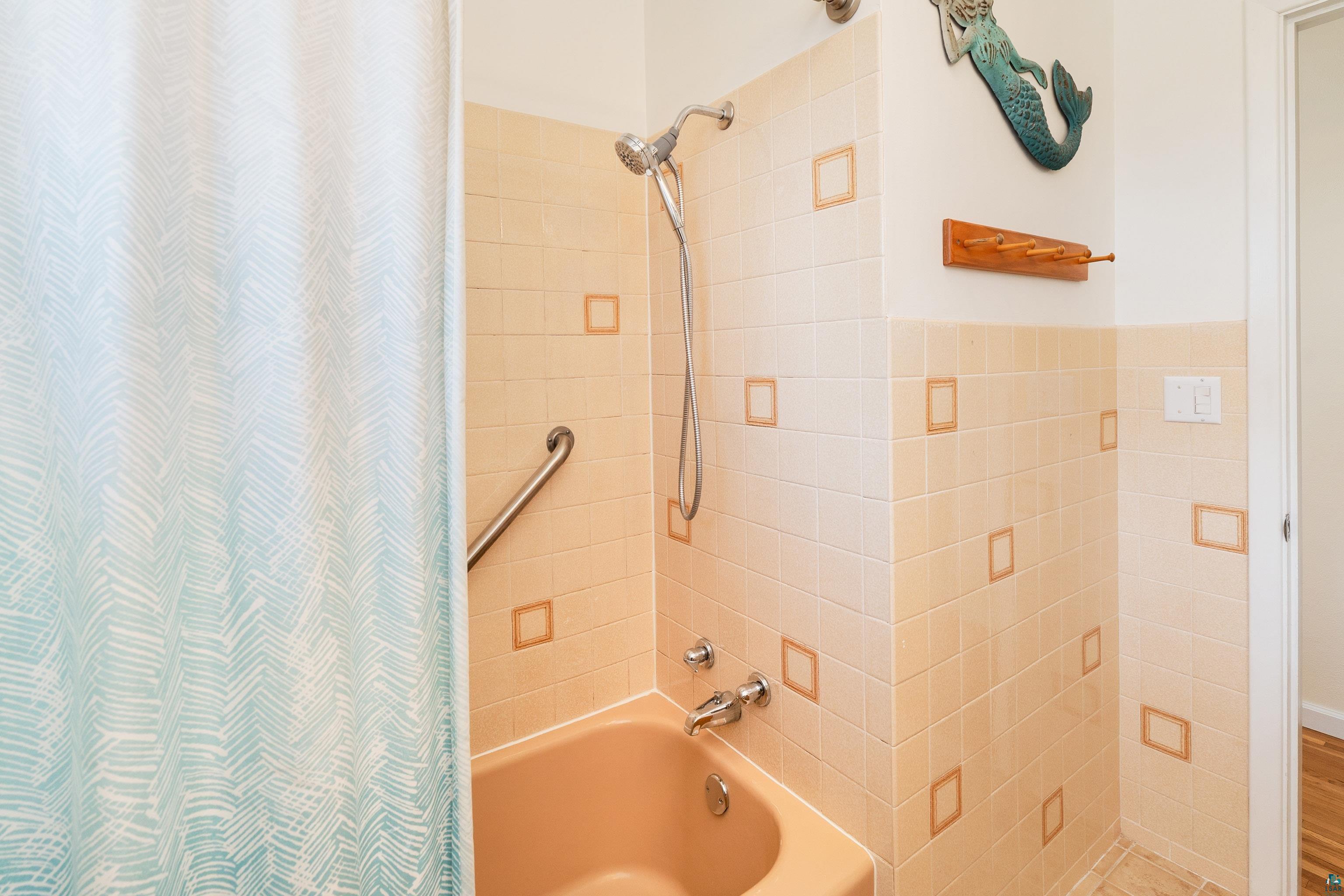 5010 Avondale St, Duluth, MN 55804 Listing Photo  24