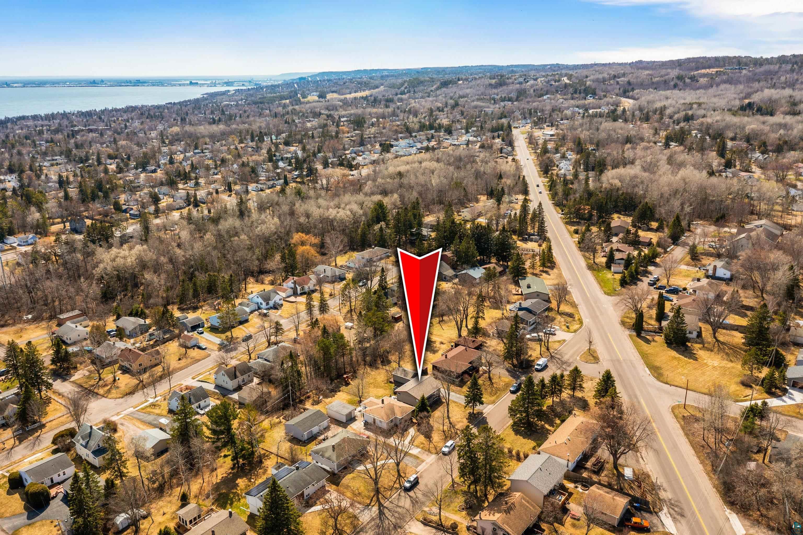 5010 Avondale St, Duluth, MN 55804 Listing Photo  4