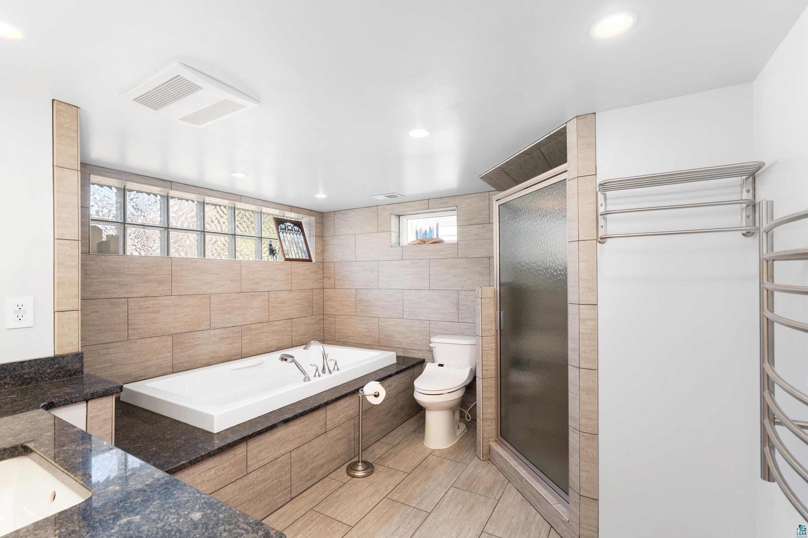 5010 Avondale St, Duluth, MN 55804 Listing Photo  32