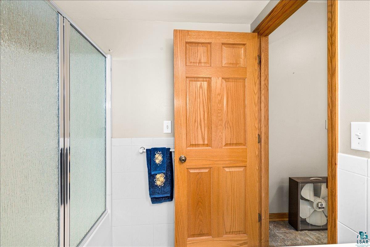 718 6th Ave, Two Harbors, MN 55616 Listing Photo  13