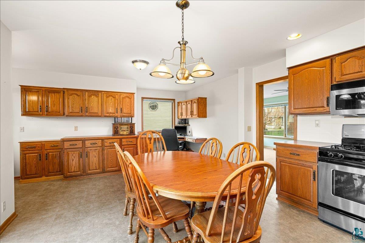 718 6th Ave, Two Harbors, MN 55616 Listing Photo  18