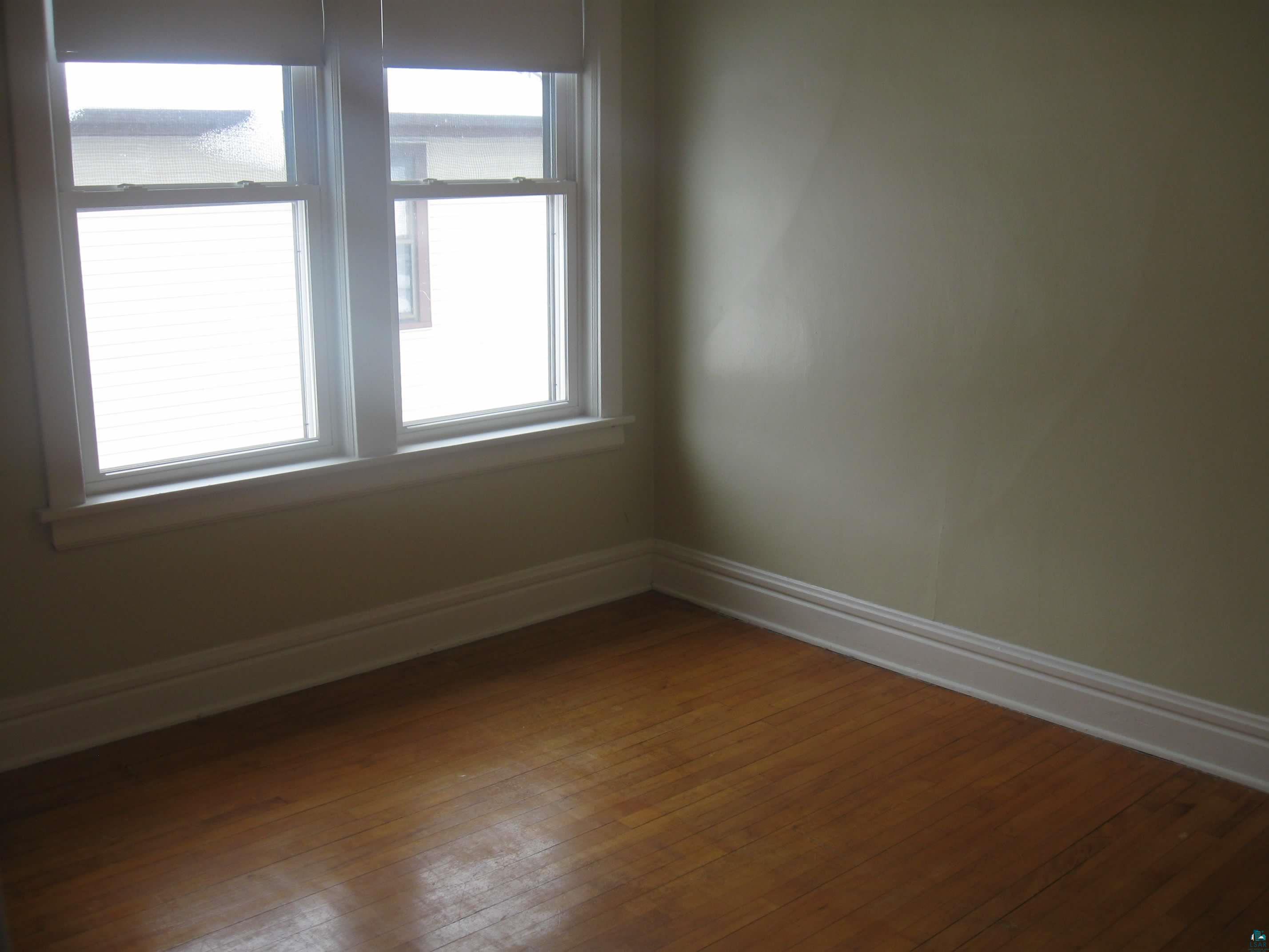 5817-19 W 8th St, Duluth, MN 55807 Listing Photo  15