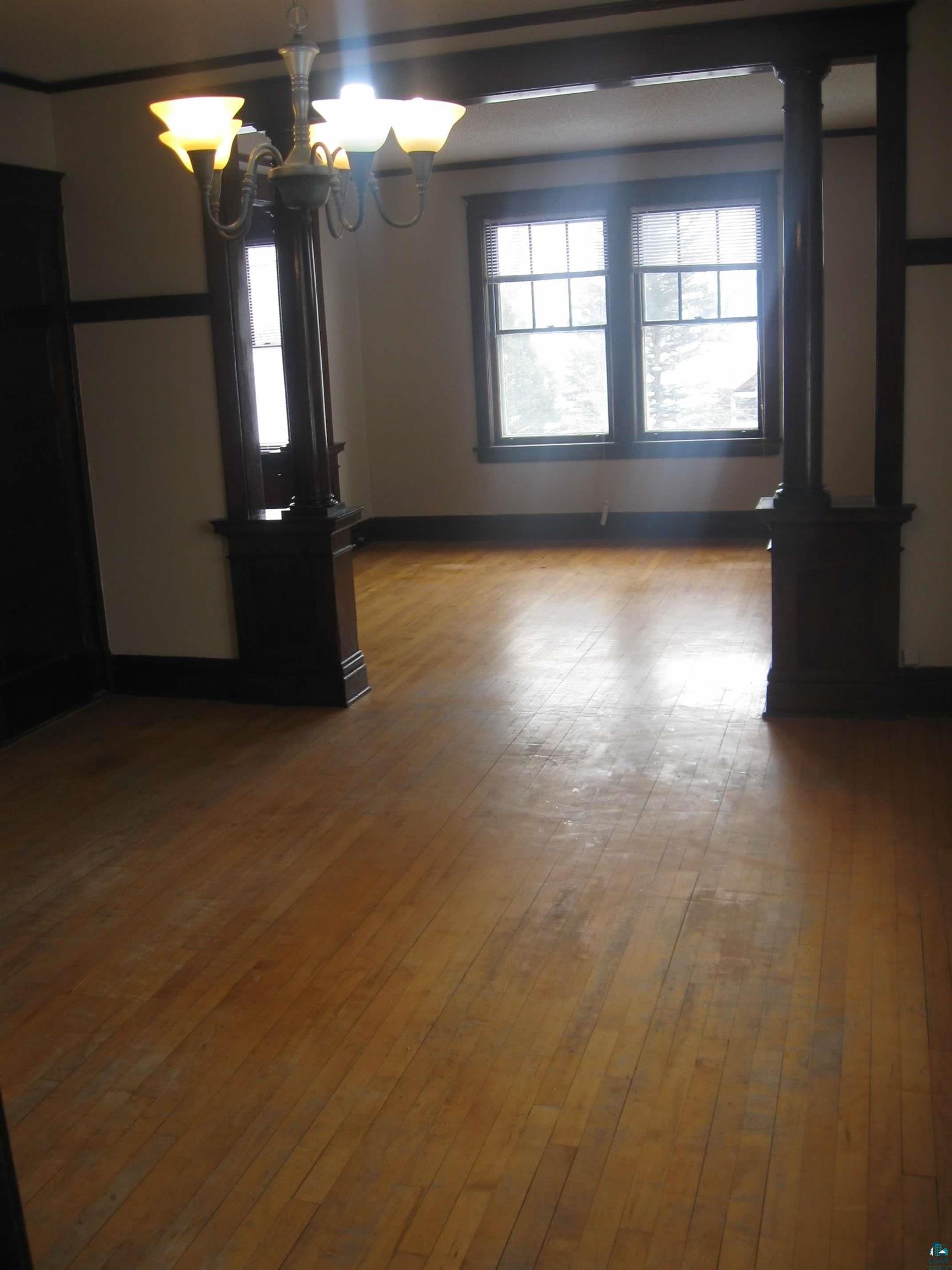 5817-19 W 8th St, Duluth, MN 55807 Listing Photo  17