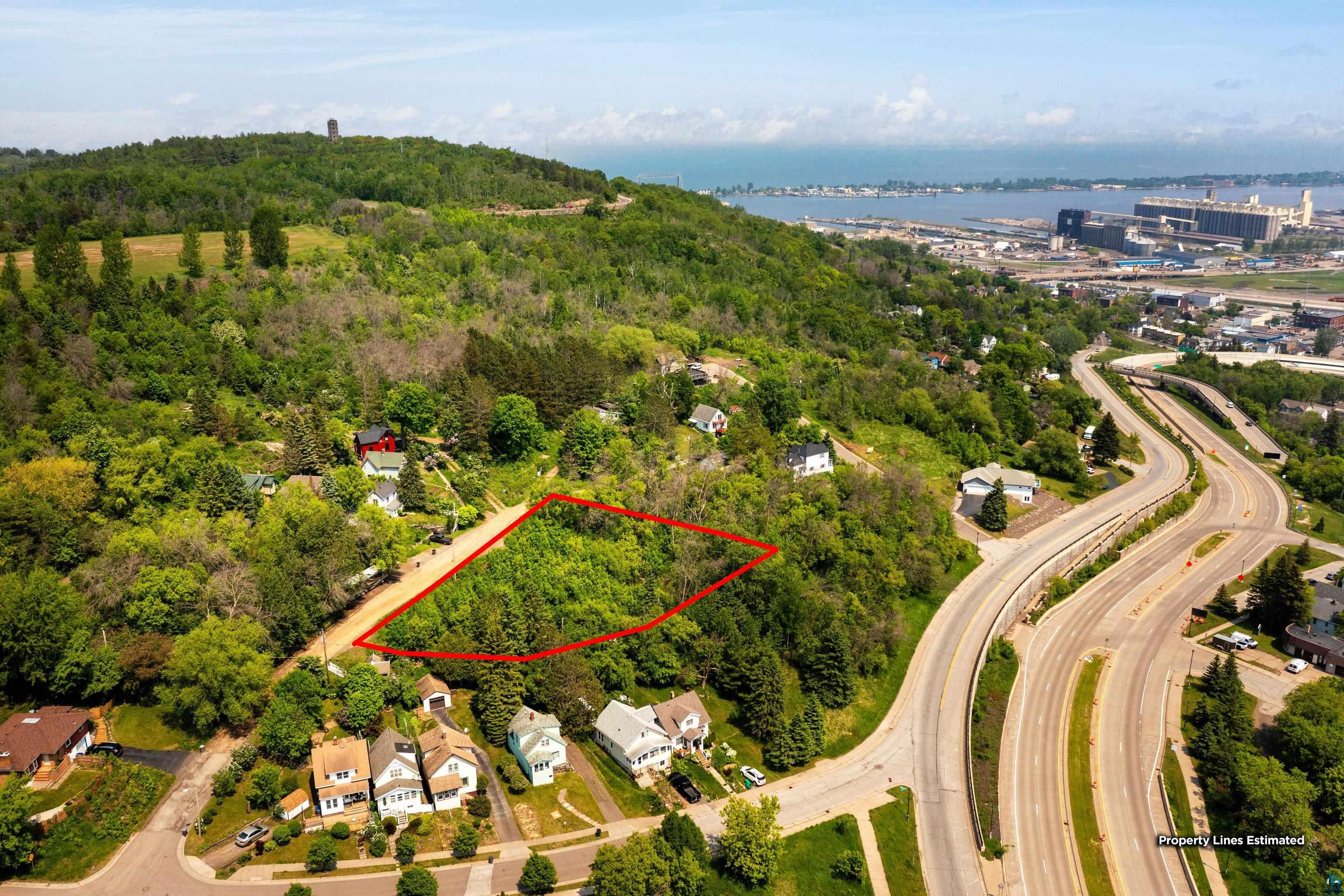 xxxx W 10th St, Duluth, MN 55806 Listing Photo  2