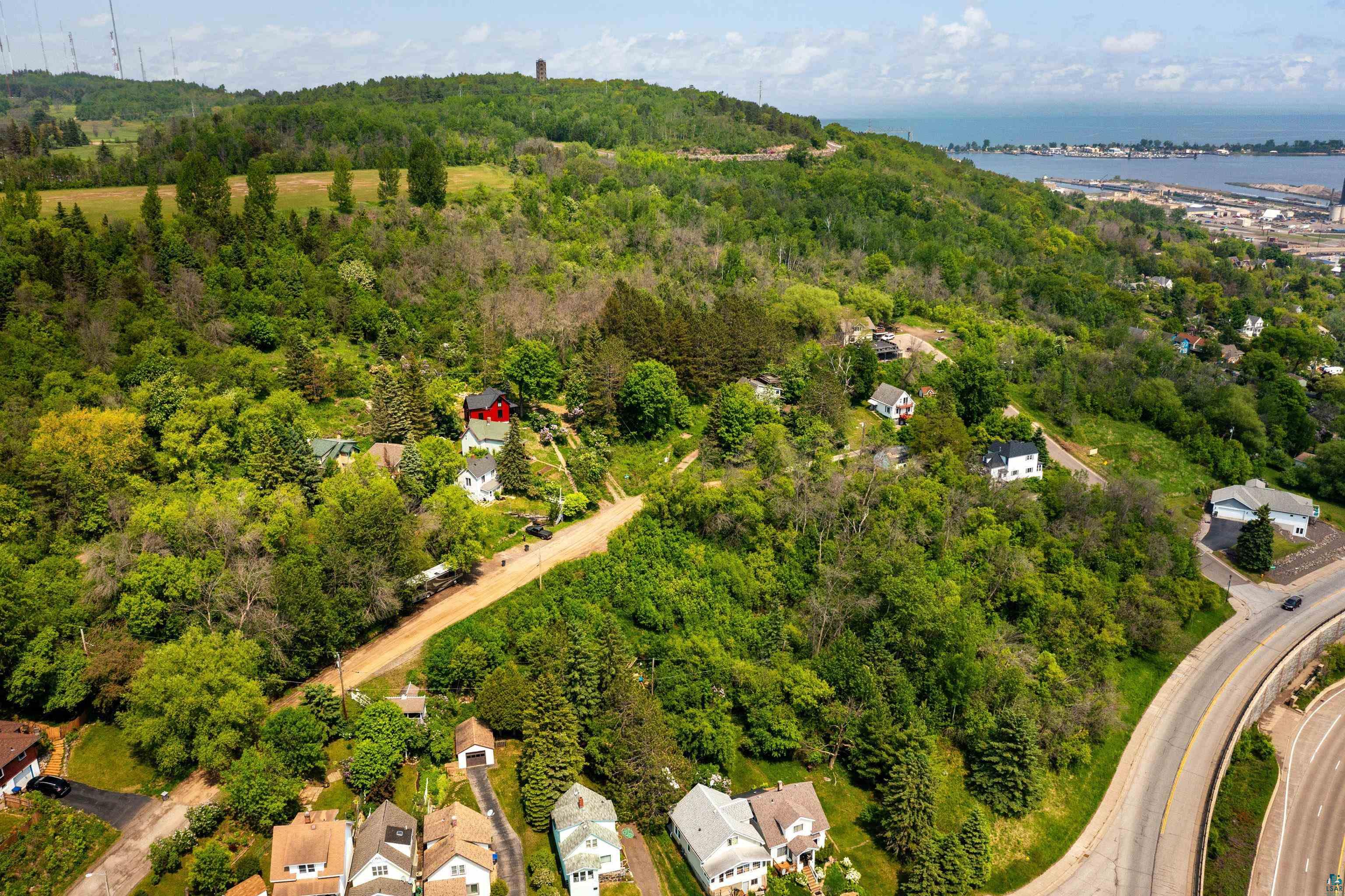 xxxx W 10th St, Duluth, MN 55806 Listing Photo  15