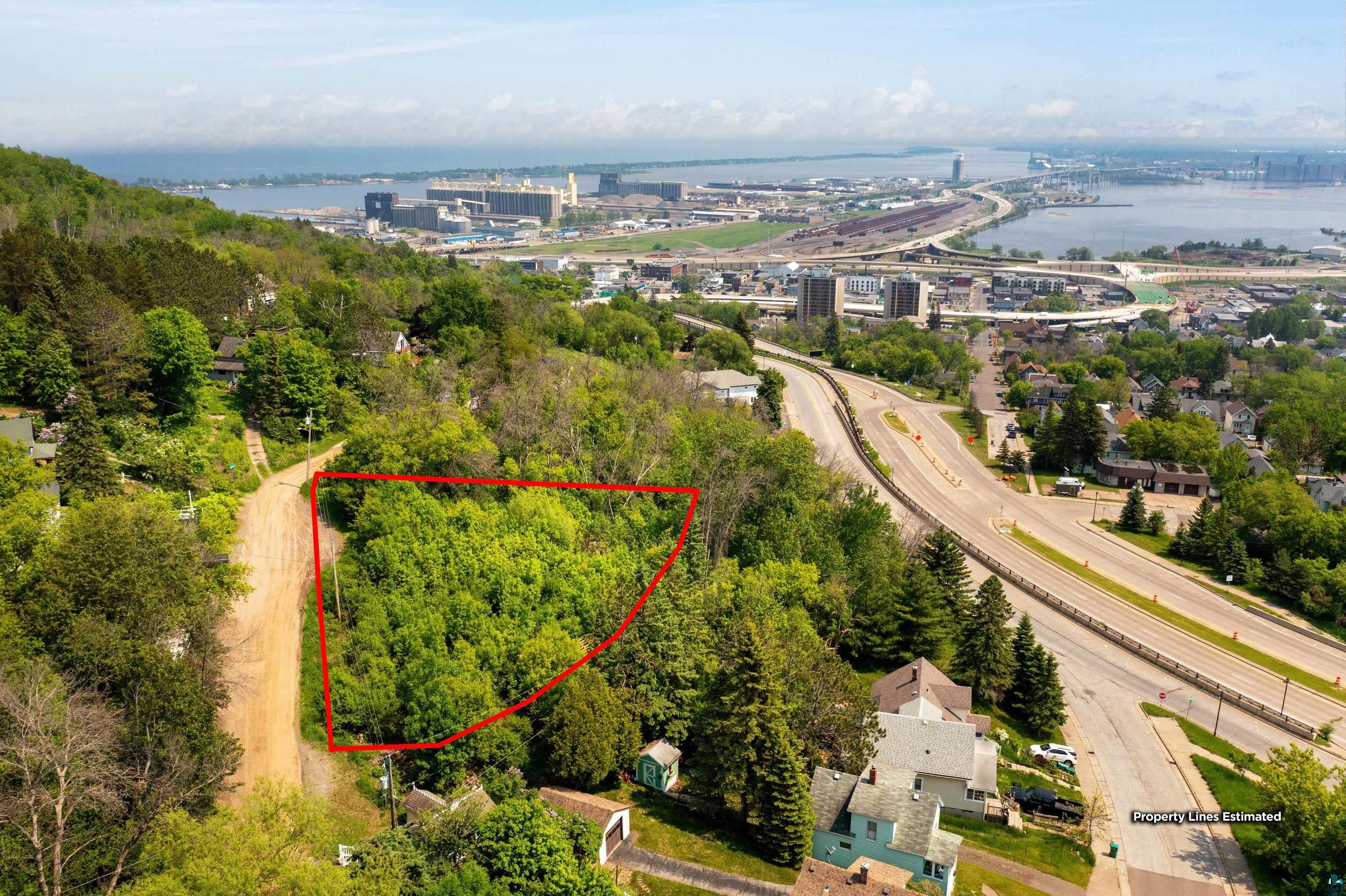 xxxx W 10th St, Duluth, MN 55806 Listing Photo  4