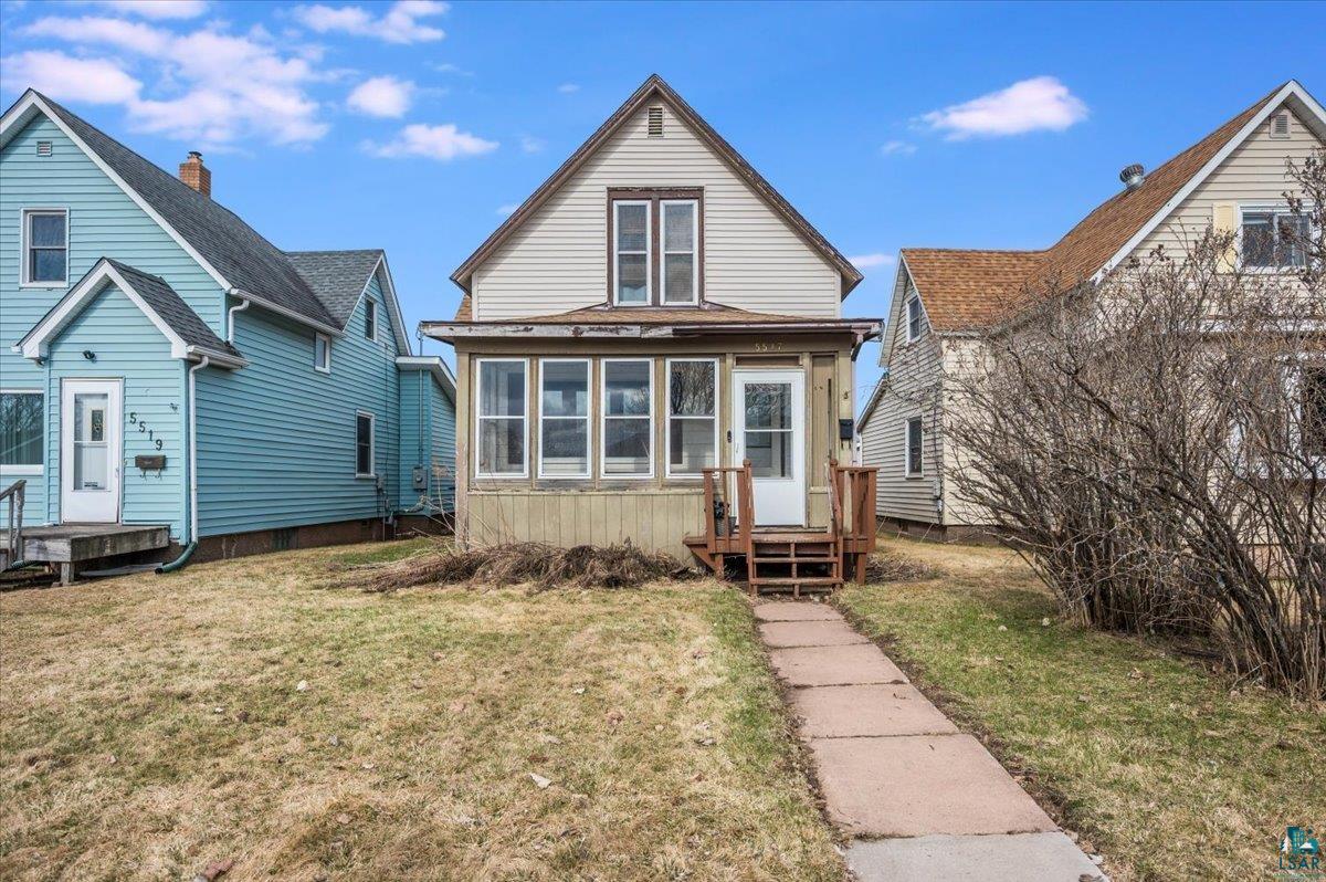 5517 Oakes Ave, Superior, WI 54880 Listing Photo  1