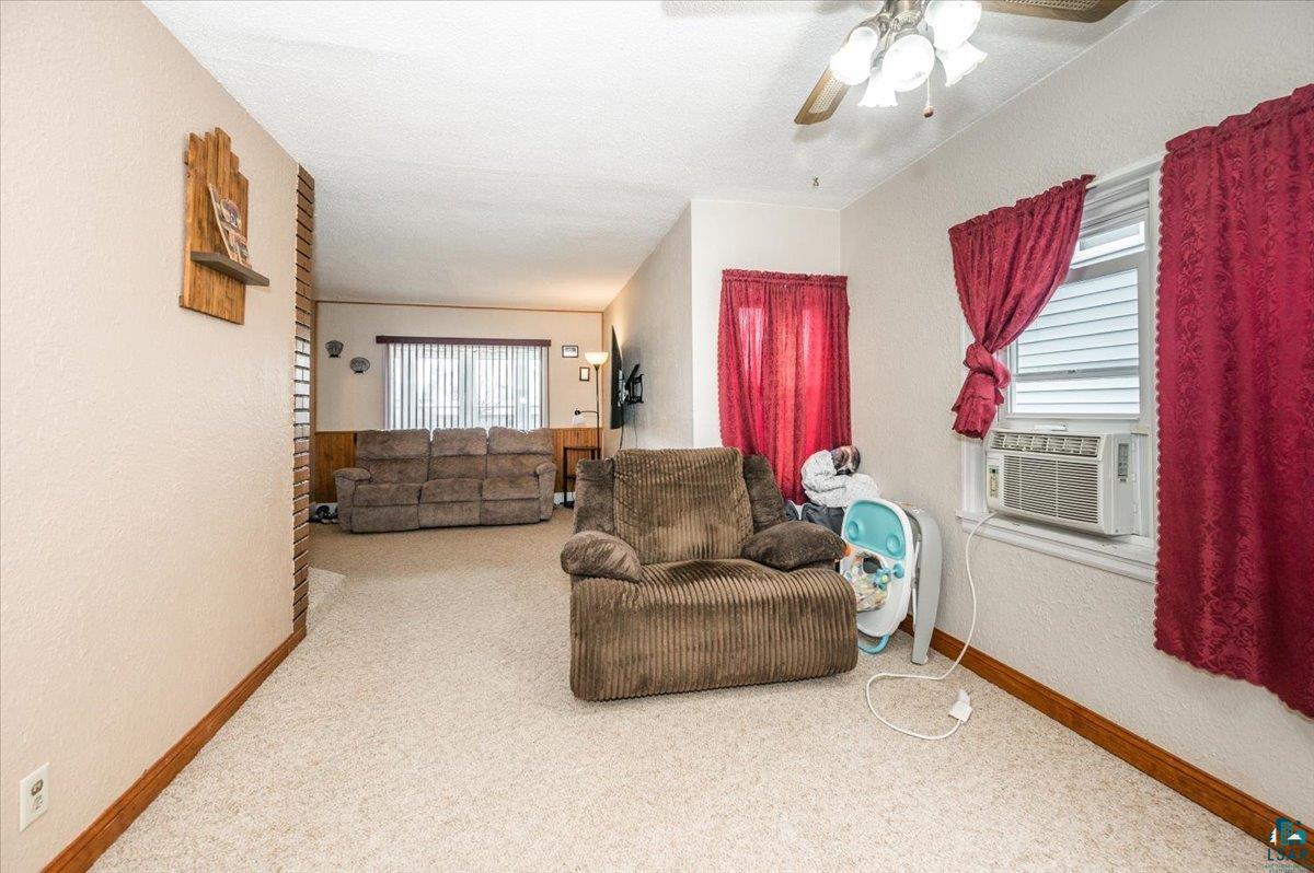 5517 Oakes Ave, Superior, WI 54880 Listing Photo  14