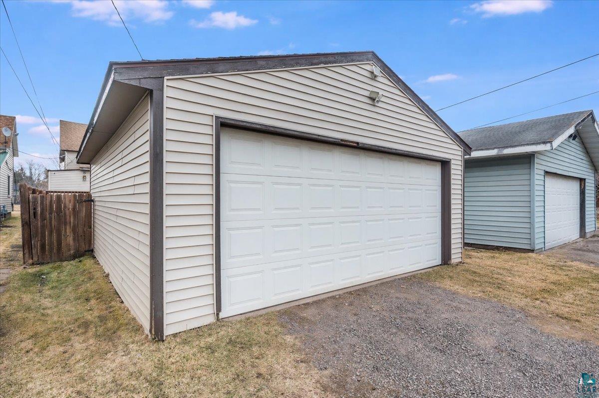 5517 Oakes Ave, Superior, WI 54880 Listing Photo  6