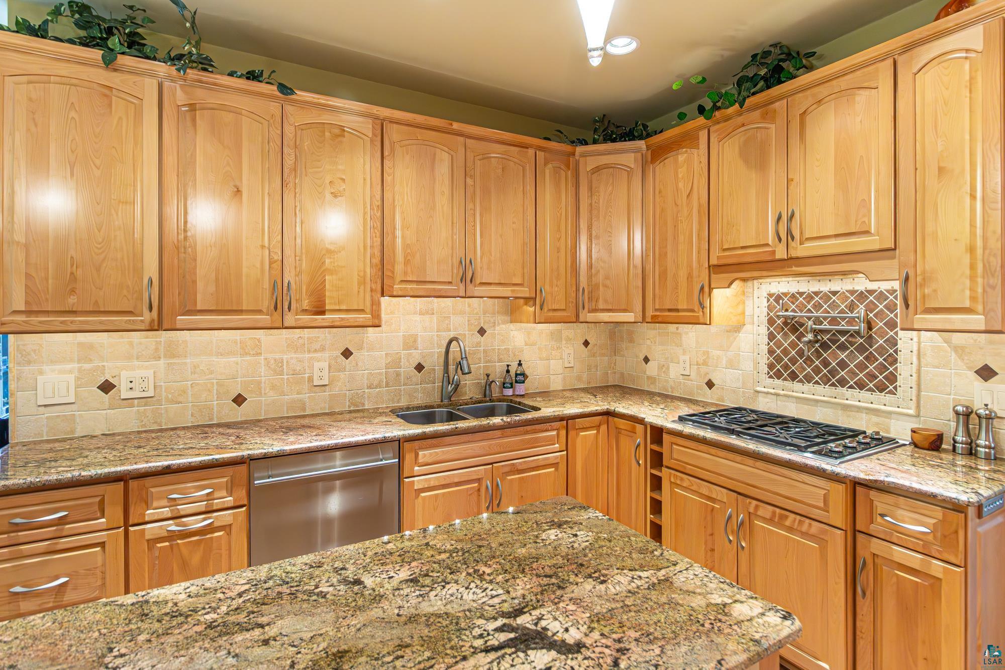 2211 Spaulding Dr, Ely, MN 55731 Listing Photo  10