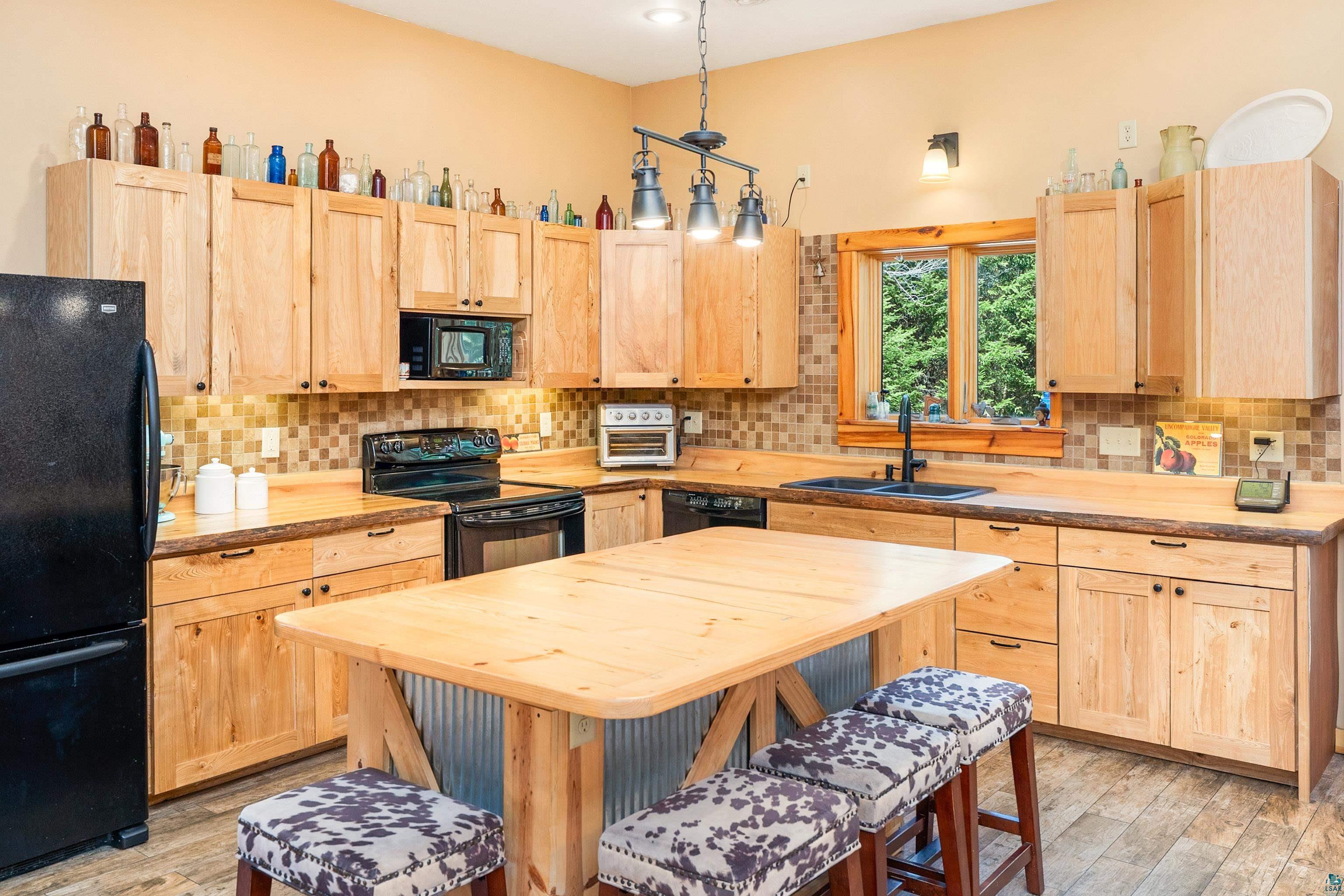 4125 Emerson Rd, Duluth, MN 55803 Listing Photo  14