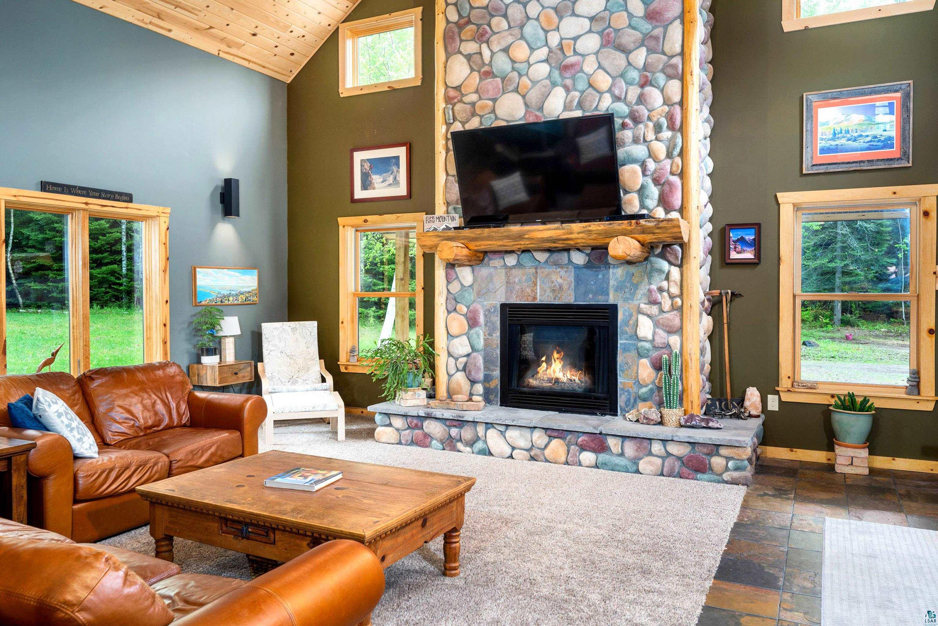4125 Emerson Rd, Duluth, MN 55803 Listing Photo  7