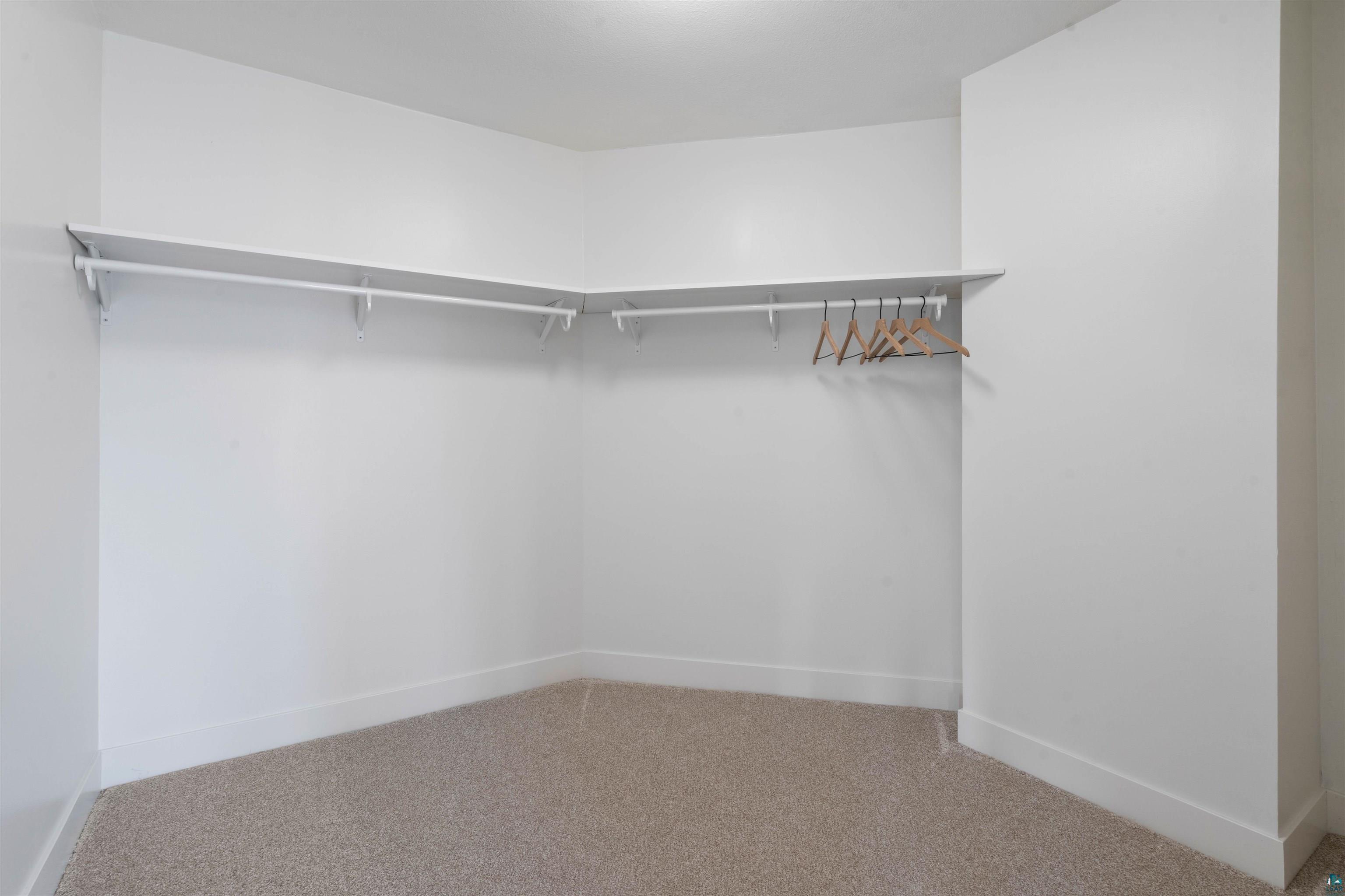 2166 E Detroit St, Superior, WI 54880 Listing Photo  40