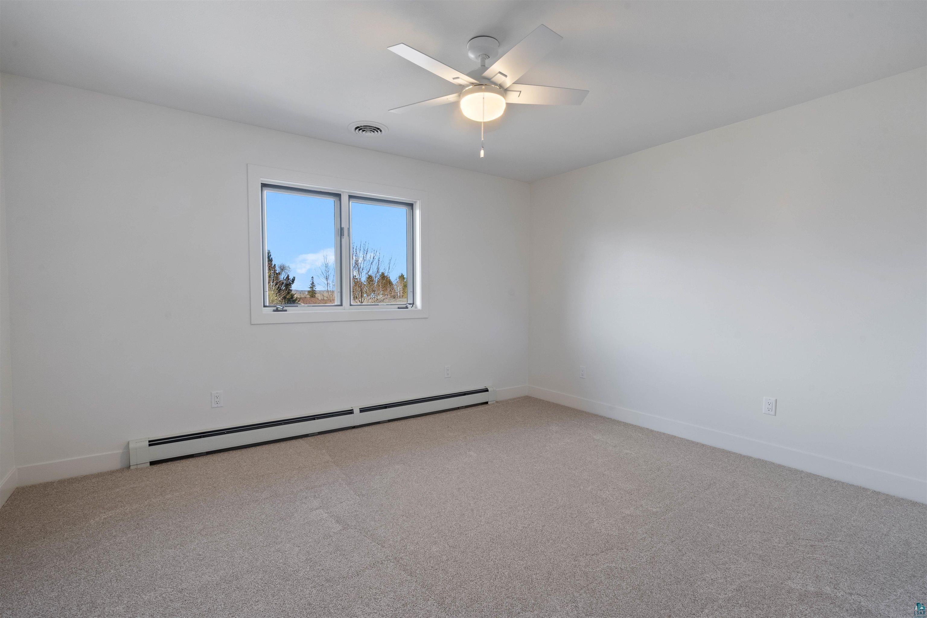 2166 E Detroit St, Superior, WI 54880 Listing Photo  42