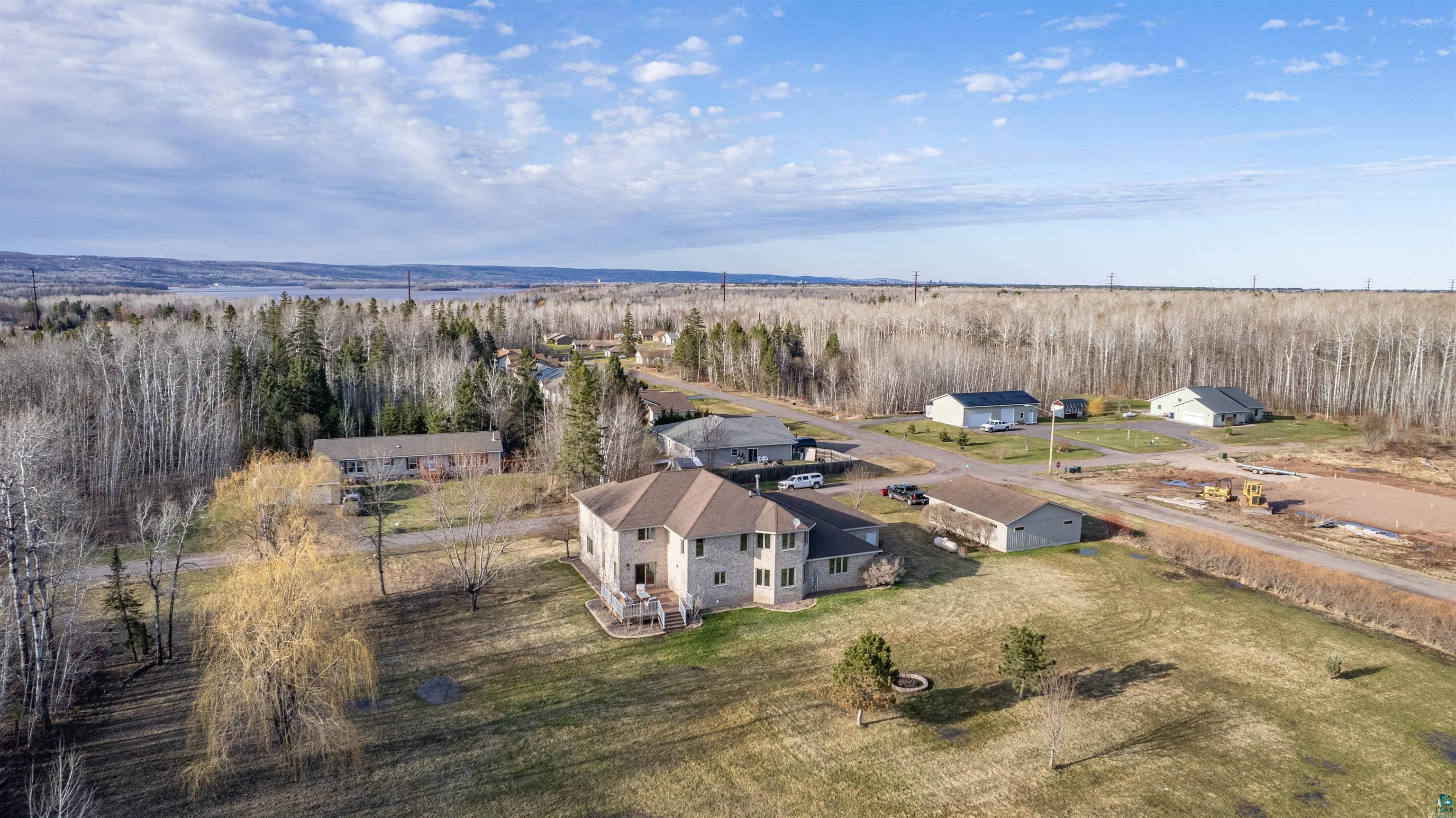 2166 E Detroit St, Superior, WI 54880 Listing Photo  74