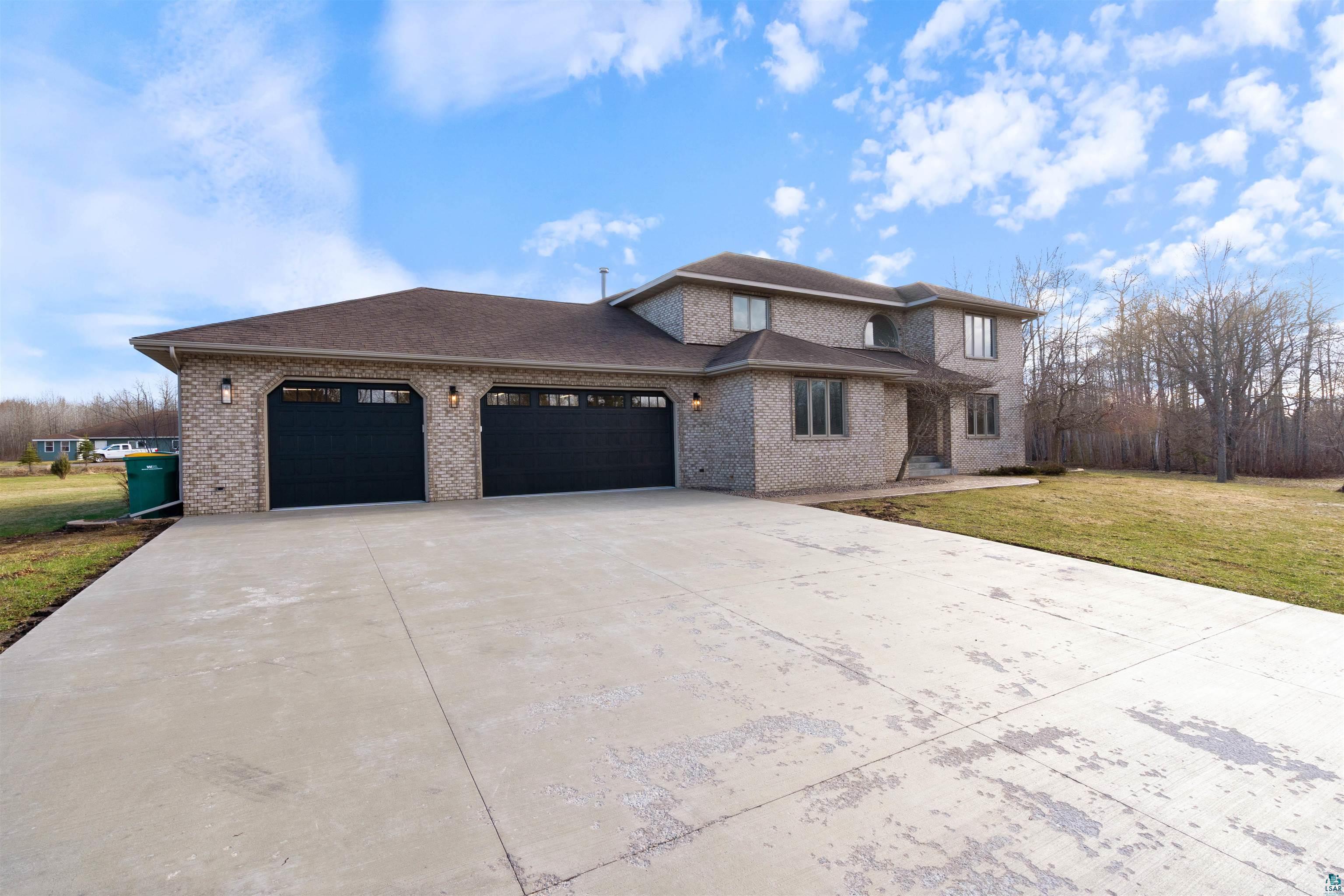 2166 E Detroit St, Superior, WI 54880 Listing Photo  78