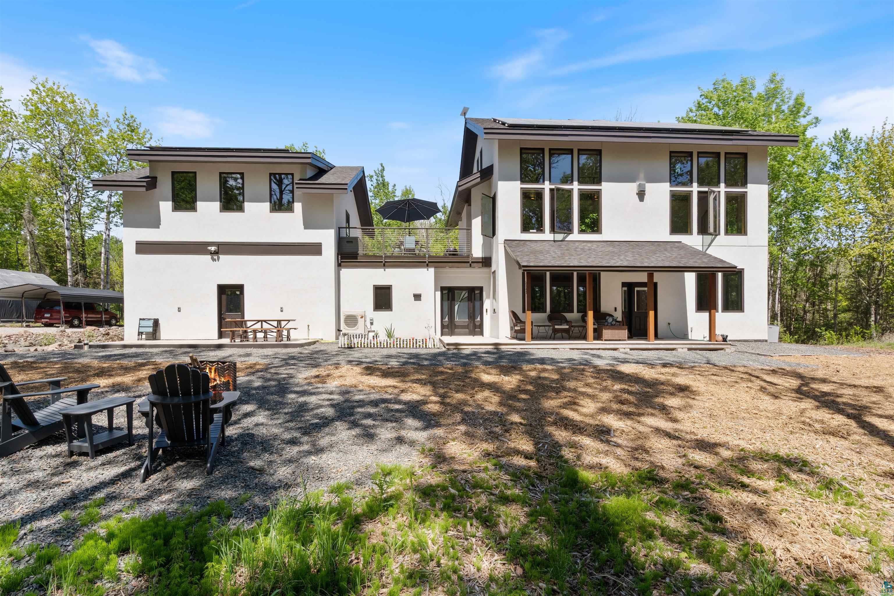 5140 Lakewood Rd, Duluth, MN 55804 Listing Photo  1