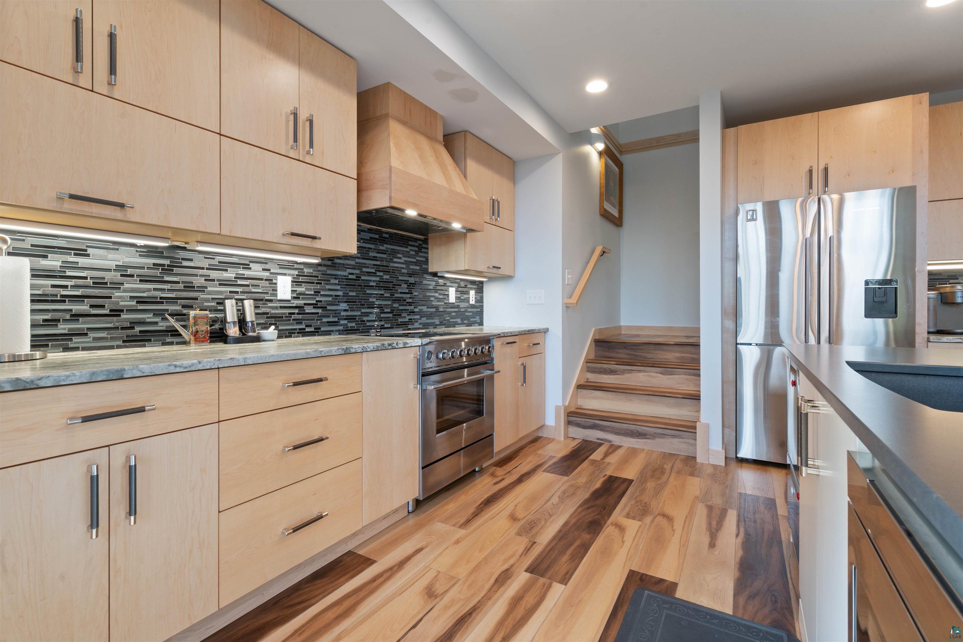 5140 Lakewood Rd, Duluth, MN 55804 Listing Photo  17