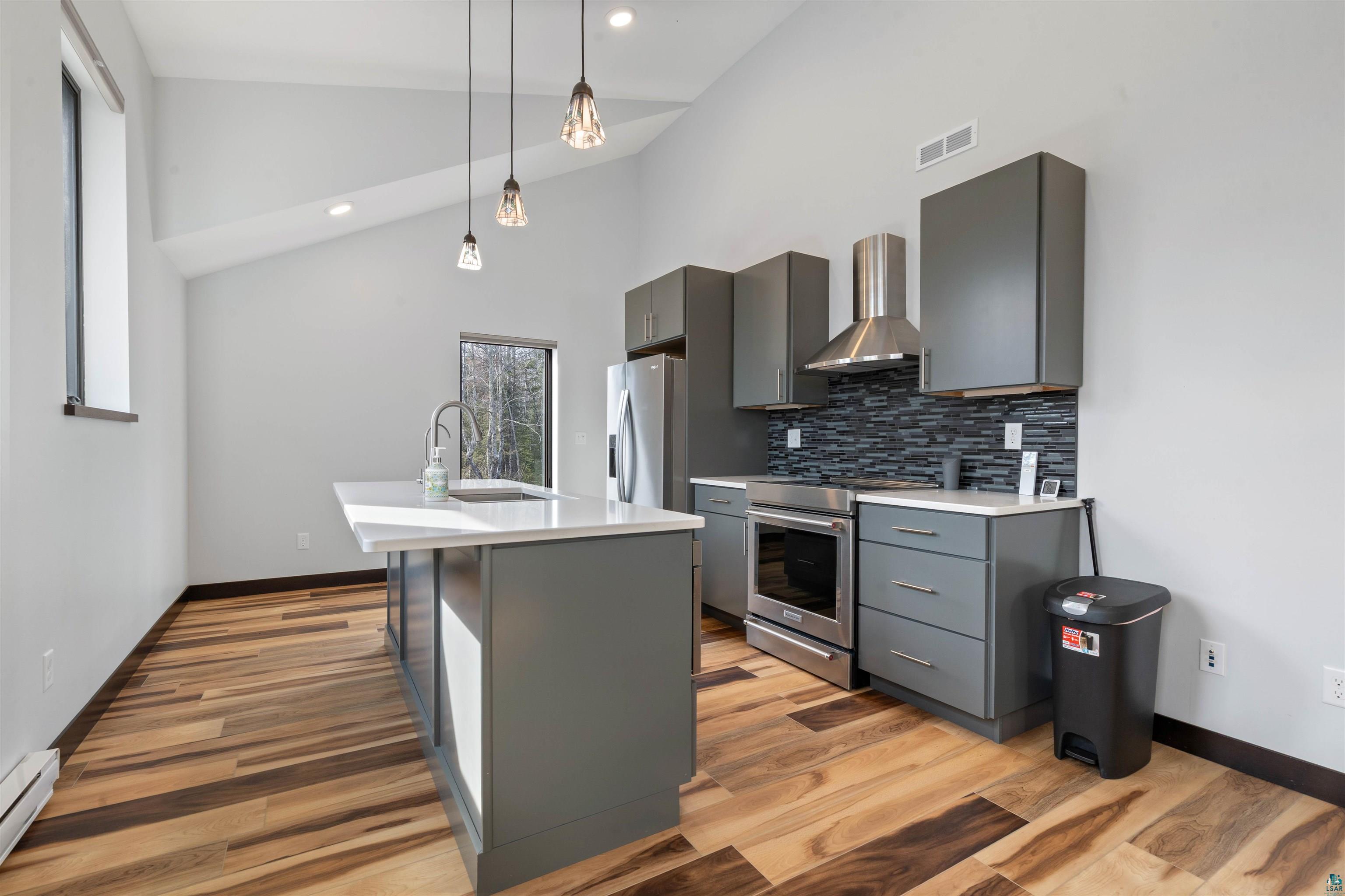 5140 Lakewood Rd, Duluth, MN 55804 Listing Photo  43