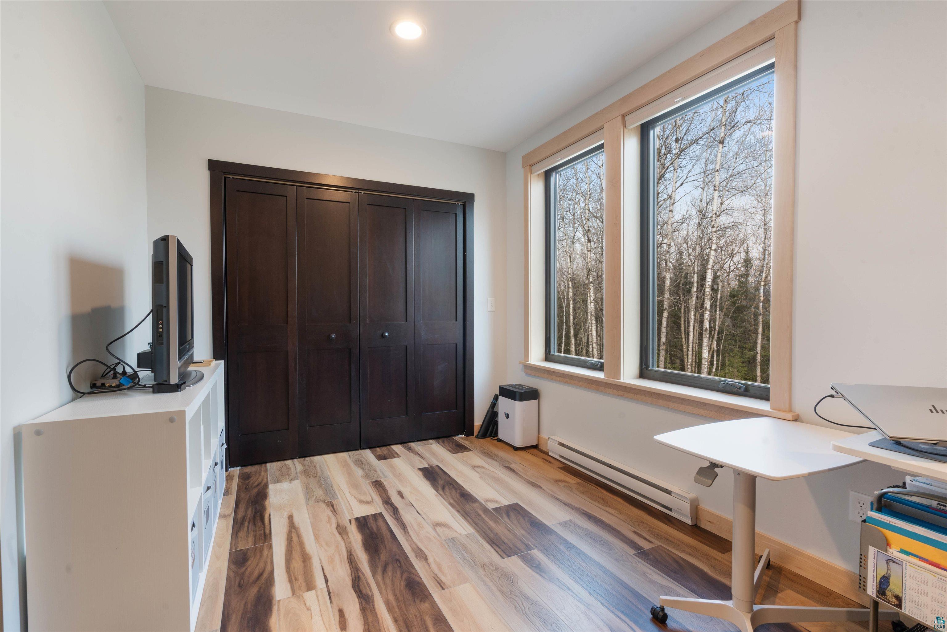 5140 Lakewood Rd, Duluth, MN 55804 Listing Photo  46