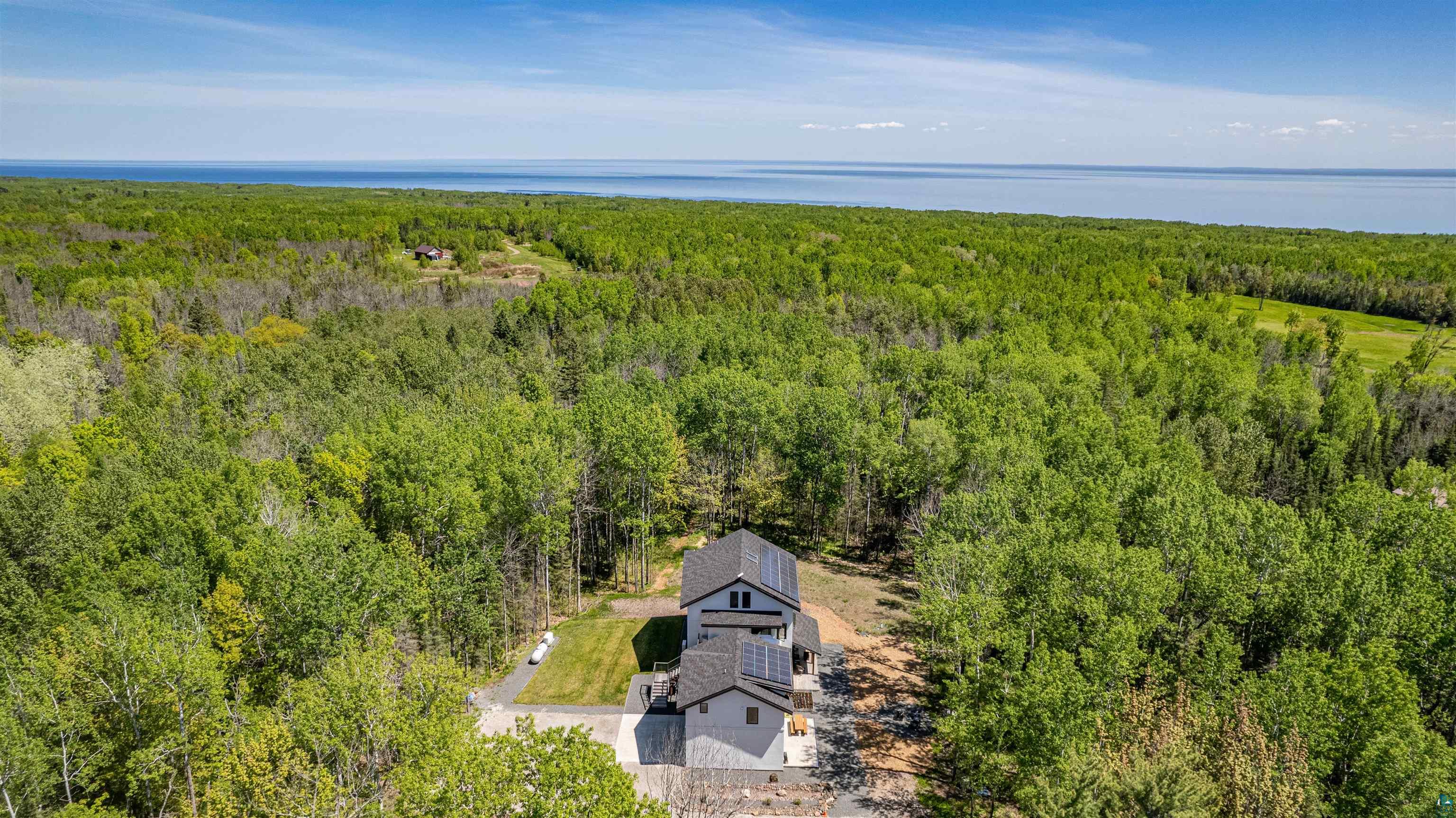 5140 Lakewood Rd, Duluth, MN 55804 Listing Photo  7