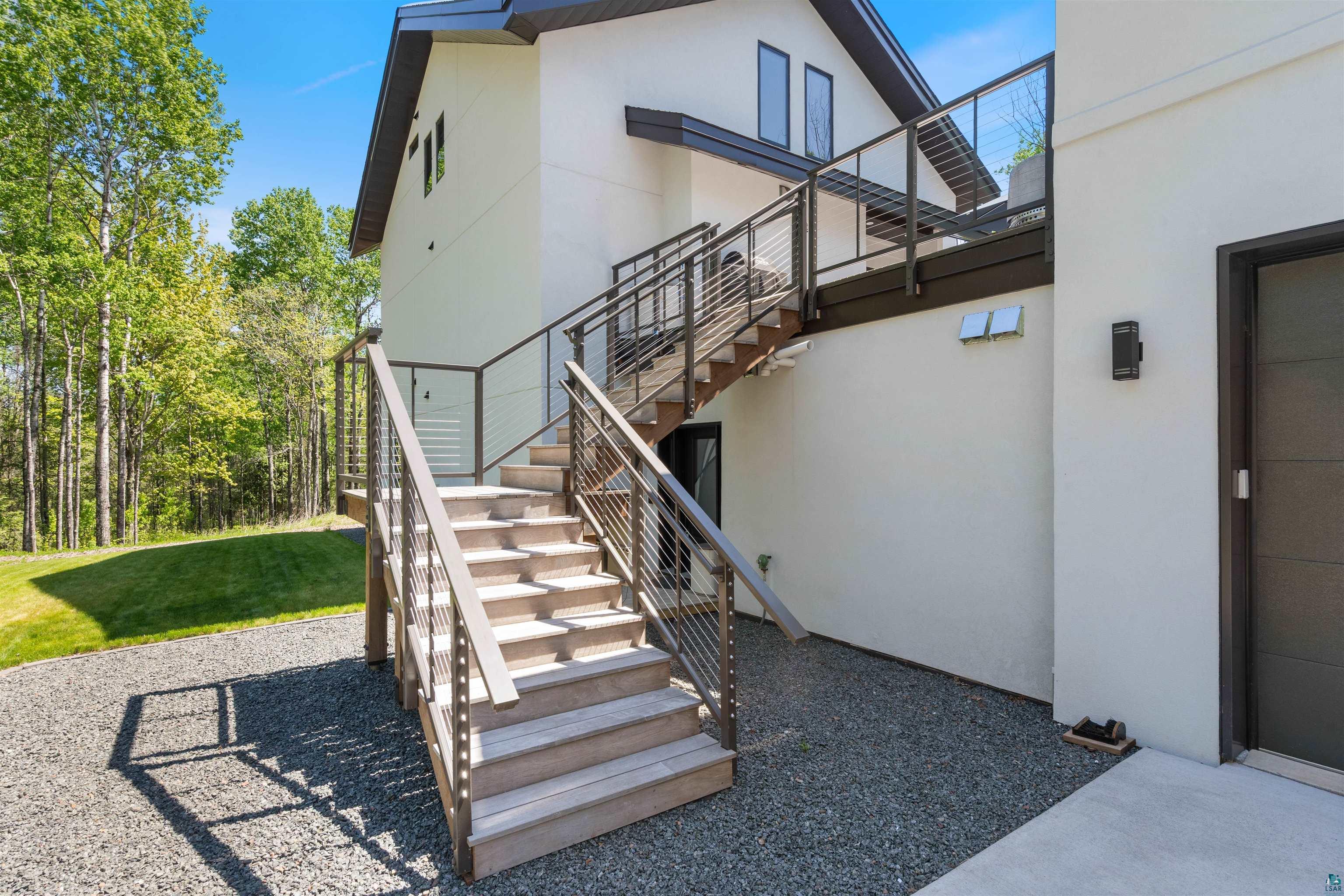 5140 Lakewood Rd, Duluth, MN 55804 Listing Photo  70