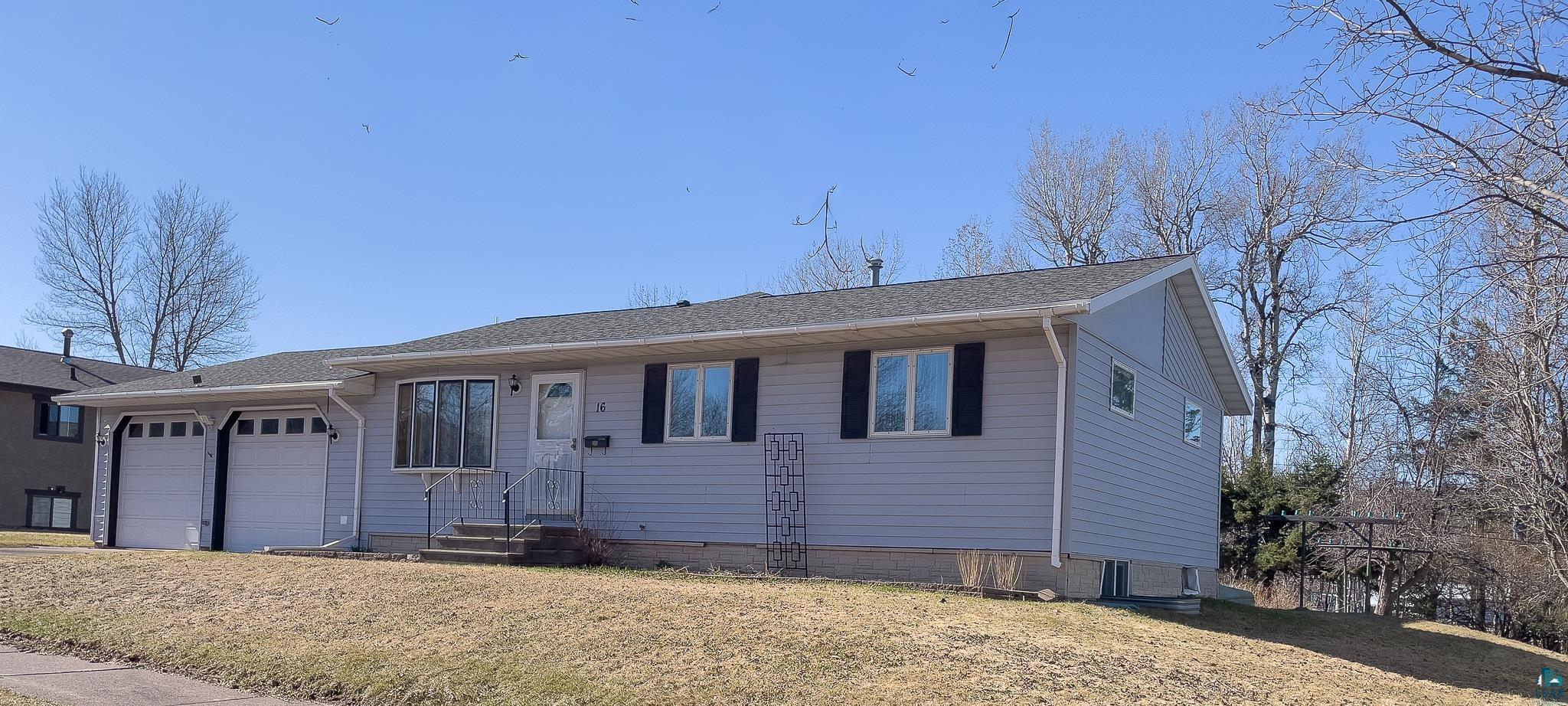 16 Law Dr, Silver Bay, MN 55614 Listing Photo  2