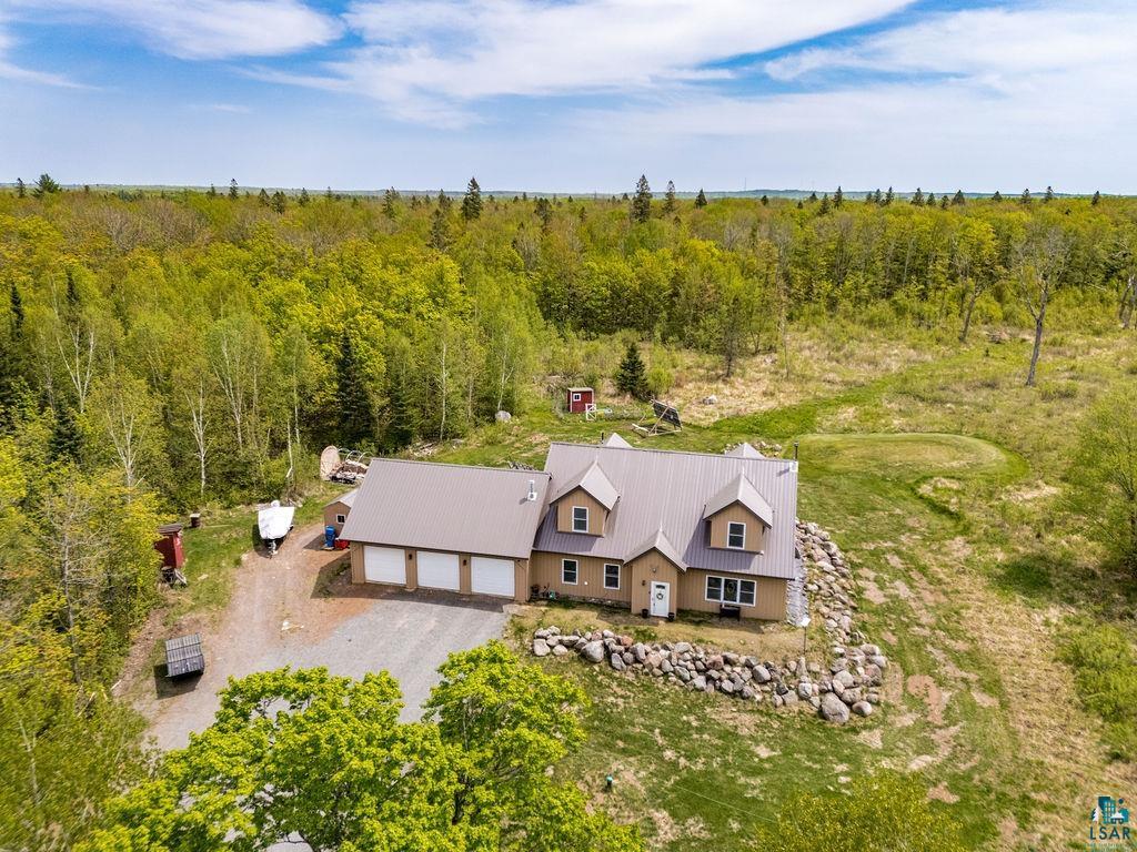 4598 McAlpine Spur Rd, Two Harbors, MN 55616 Listing Photo  3