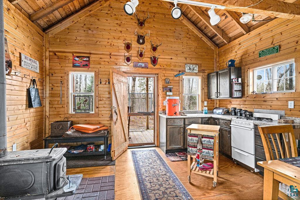 4598 McAlpine Spur Rd, Two Harbors, MN 55616 Listing Photo  38