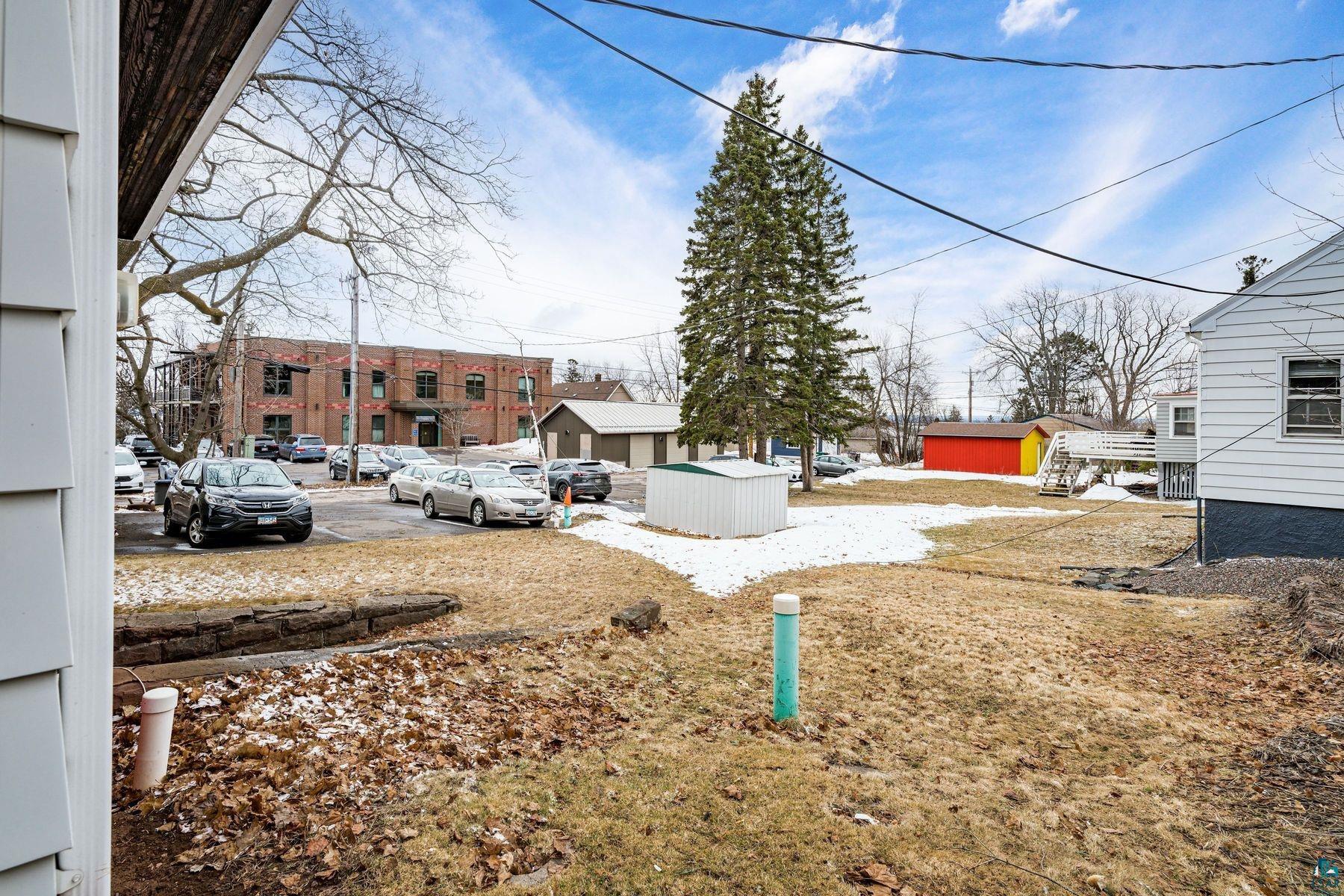 821 N 19th Ave E, Duluth, MN 55812-9625 Listing Photo  24