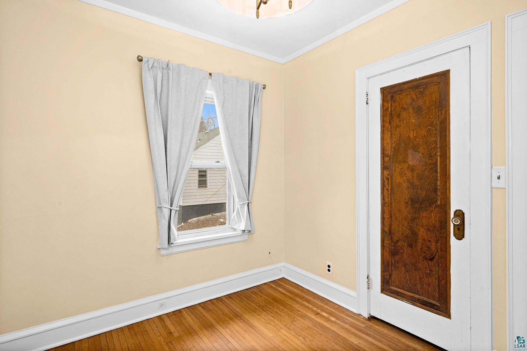 821 N 19th Ave E, Duluth, MN 55812-9625 Listing Photo  7