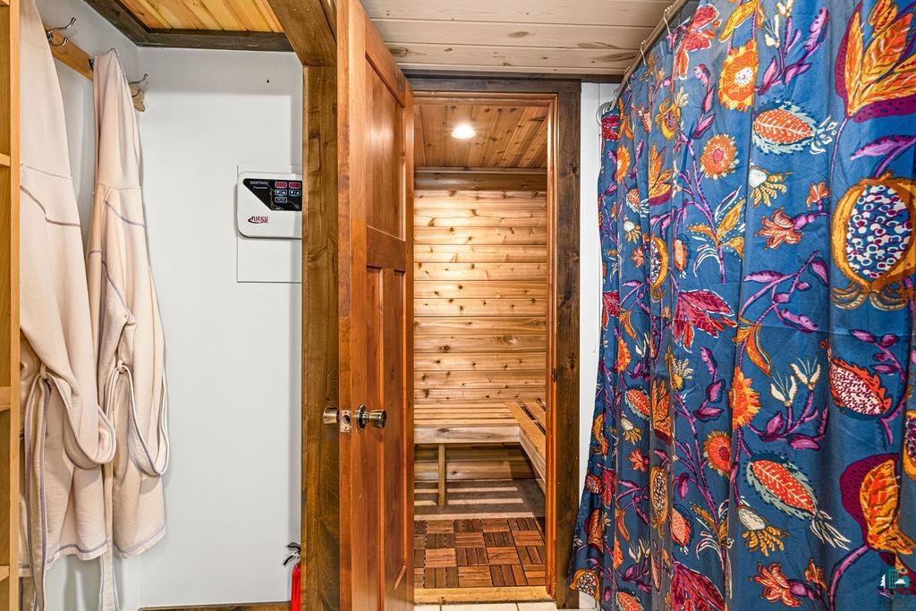 4419 Tioga St, Duluth, MN 55804 Listing Photo  28