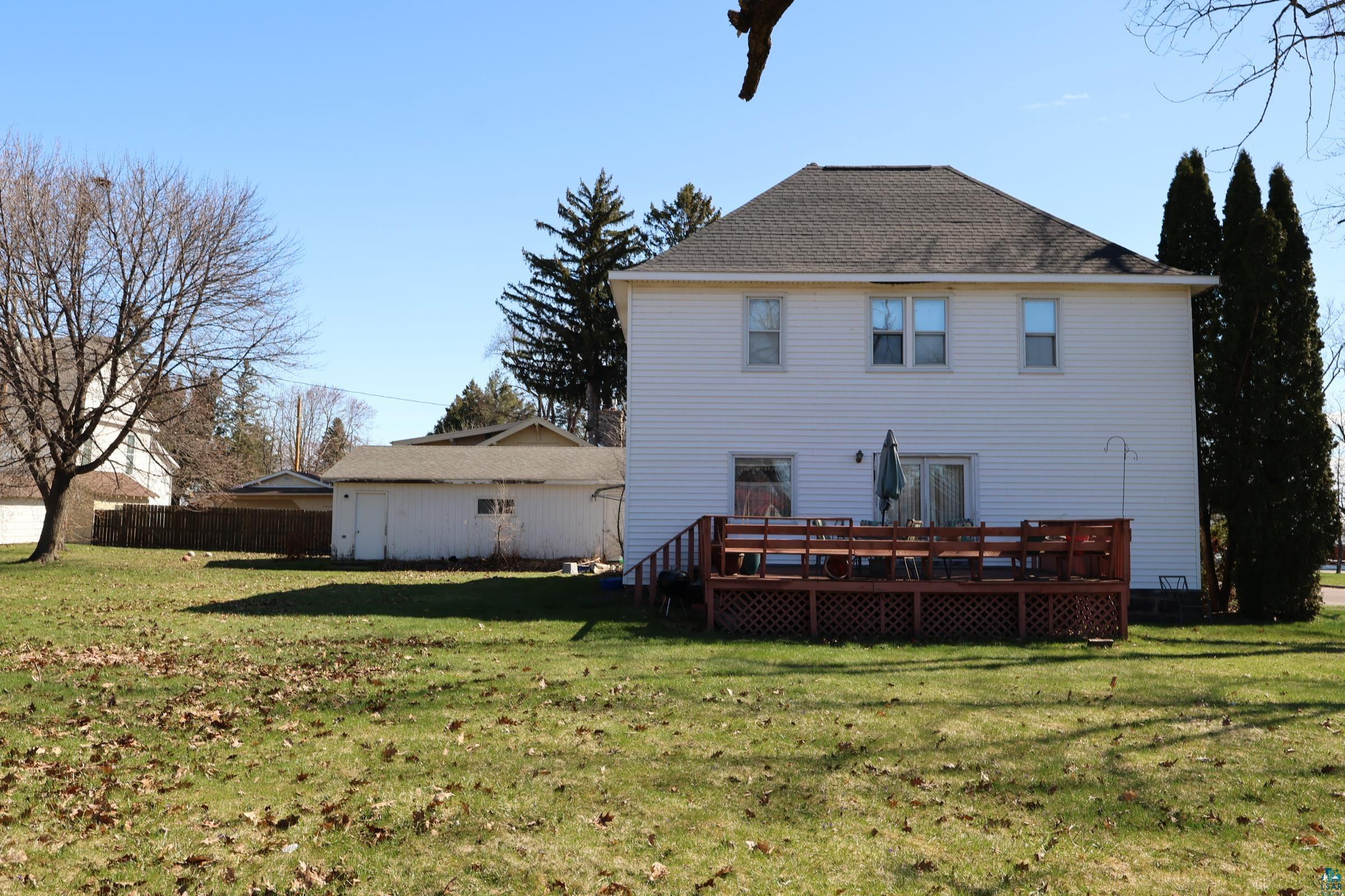 111 W 3rd St, Washburn, WI 54891 Listing Photo  28