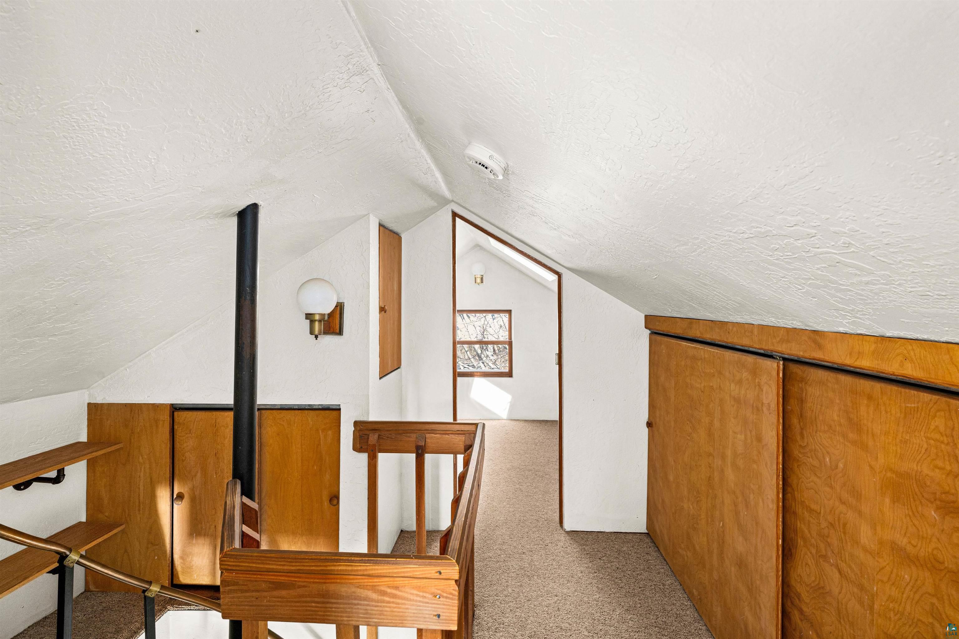 2624 W 10th St, Duluth, MN 55806 Listing Photo  15